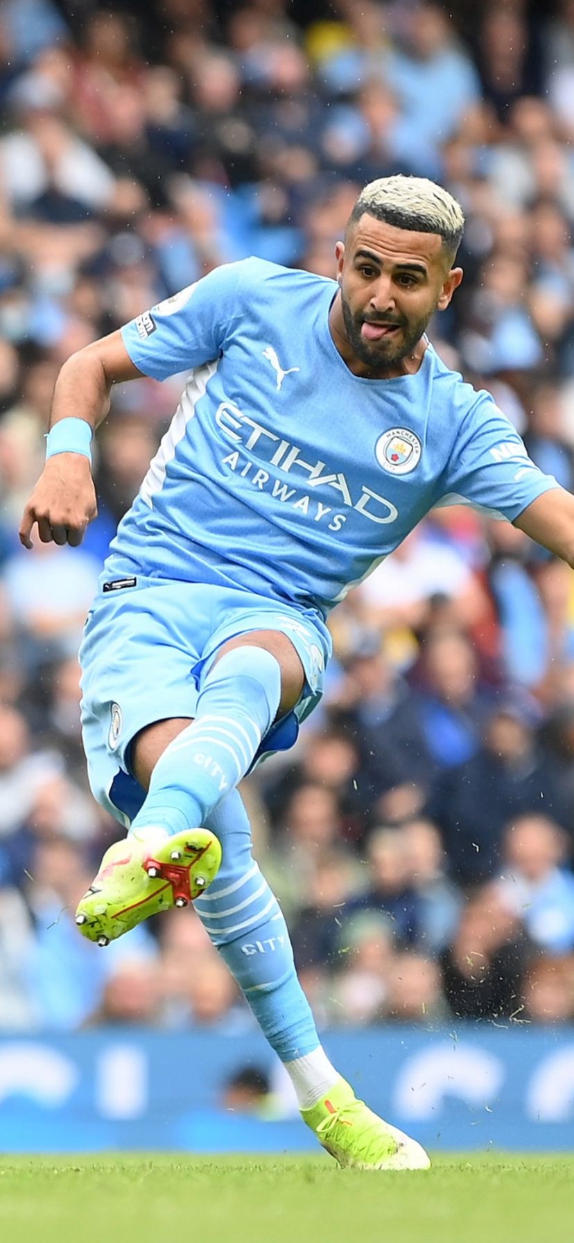 828x1792 Mahrez iPhone Wallpaper