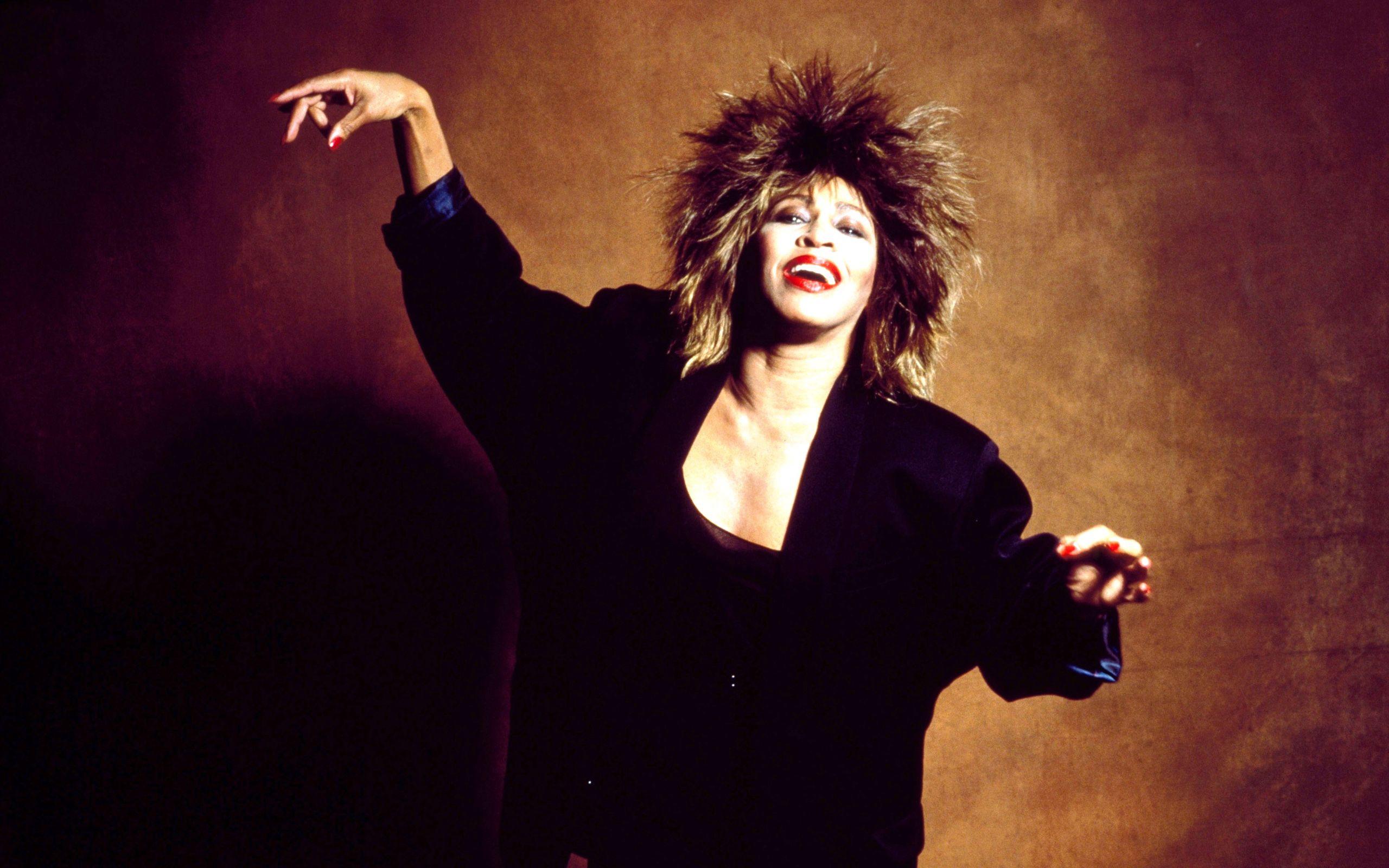 2560x1600 Tina Turner R&B Music Wallpaper
