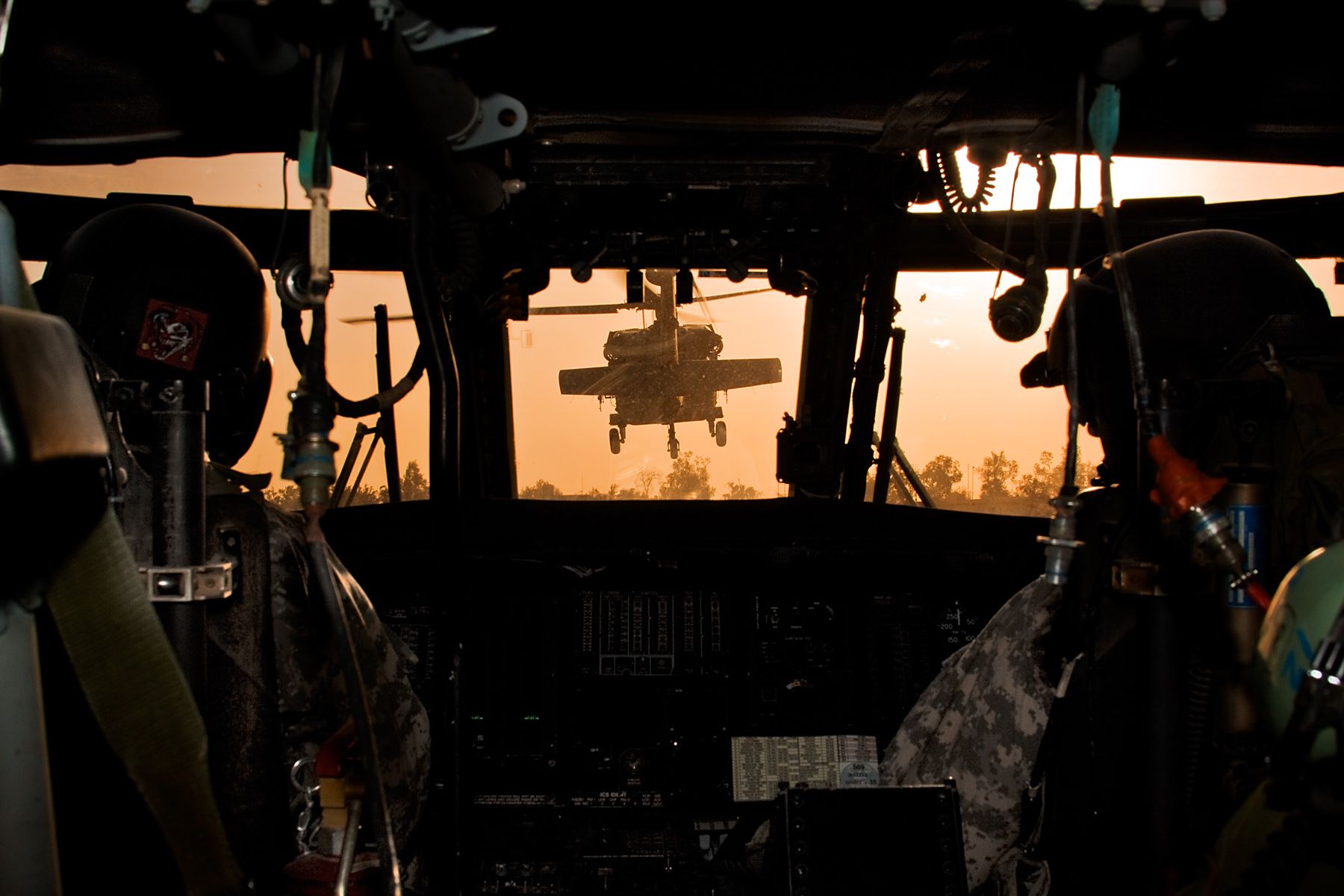 1800x1200 Cockpit View Of UH 60 Black Hawk Helicopter At Camp Taji