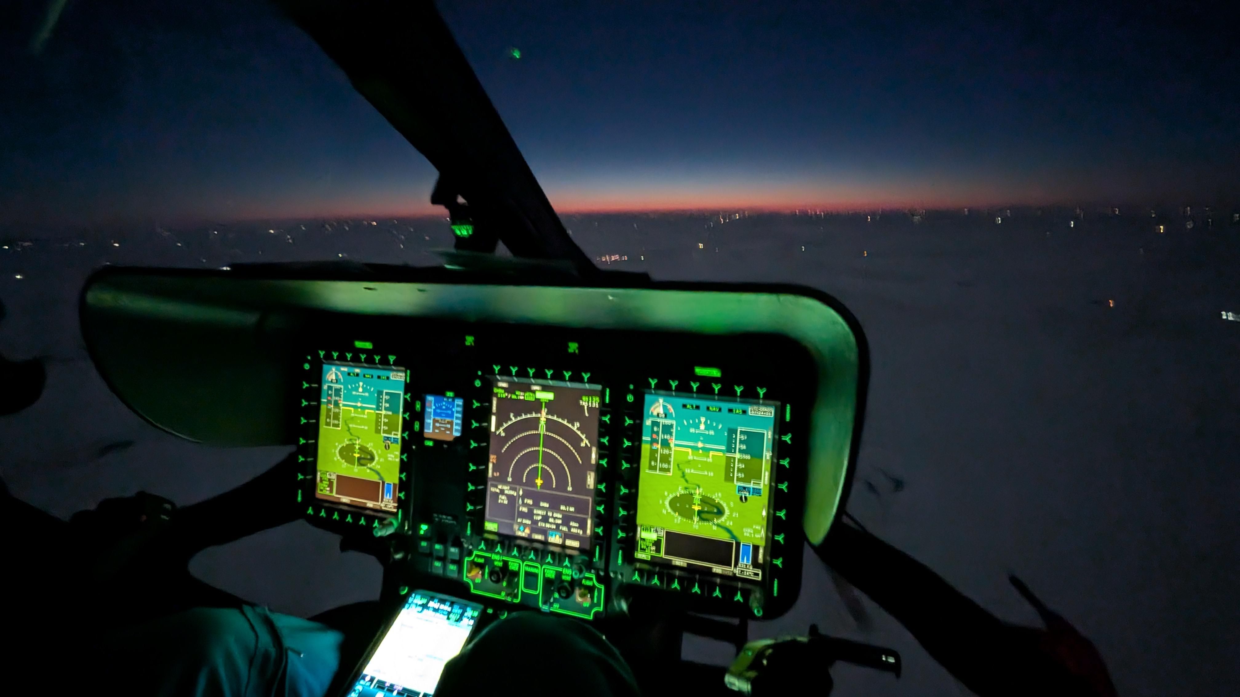 4032x2268 Sunrise mission H145