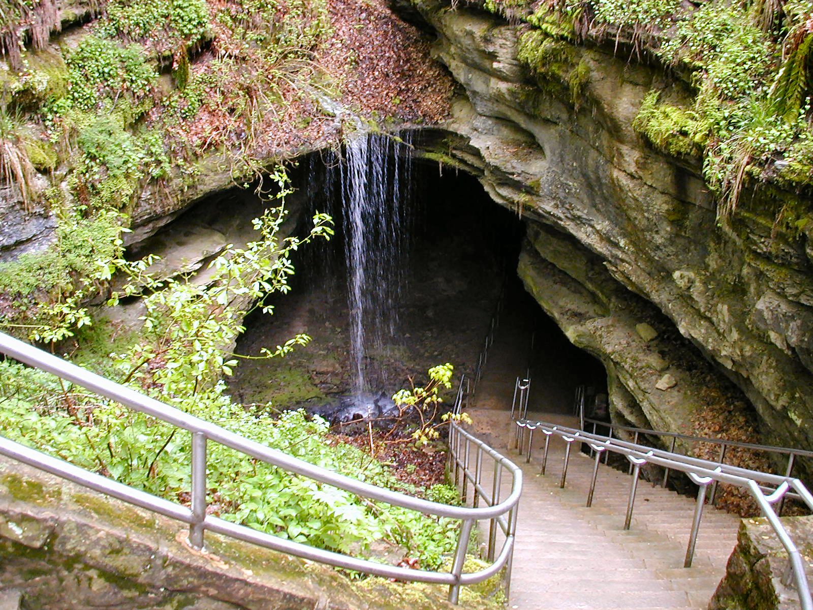 1600x1200 JessStryker.com: Mammoth Cave National Park Kentucky