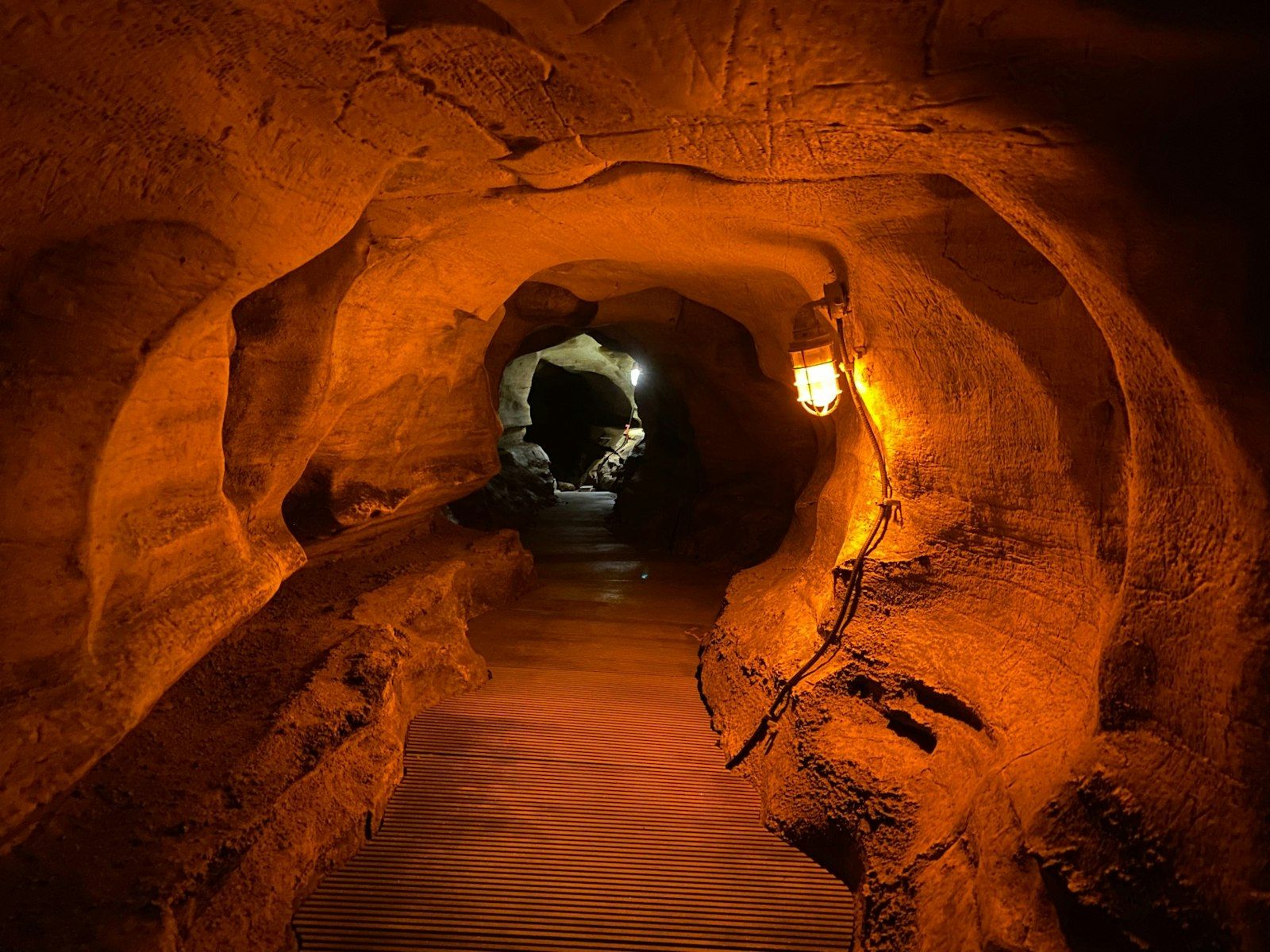 1600x1200 Mammoth Cave National Park. National Park Foundation