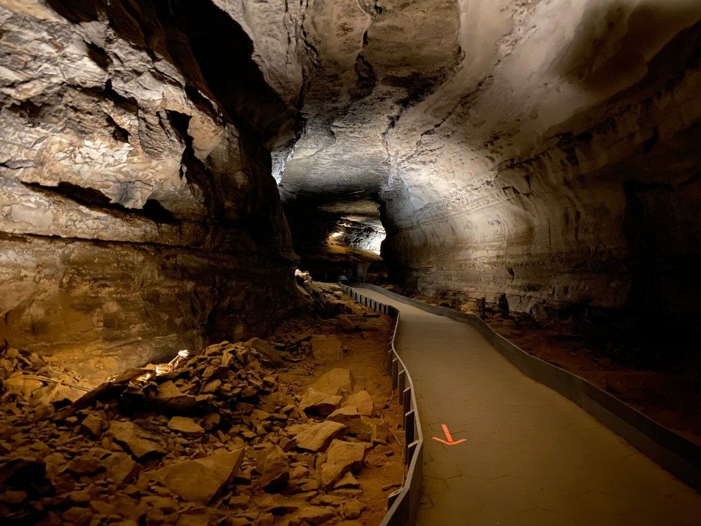 1024x768 Extended Historic Tour (Self Guided) Mammoth Cave Kind Of Lost