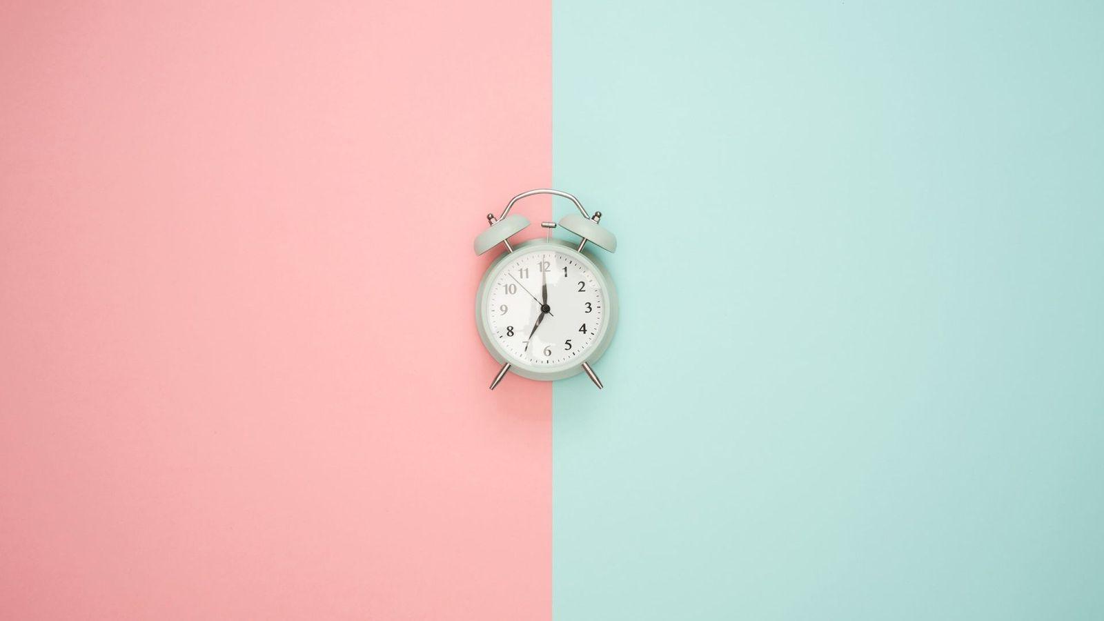 1600x900 Minimal HD Wallpaper