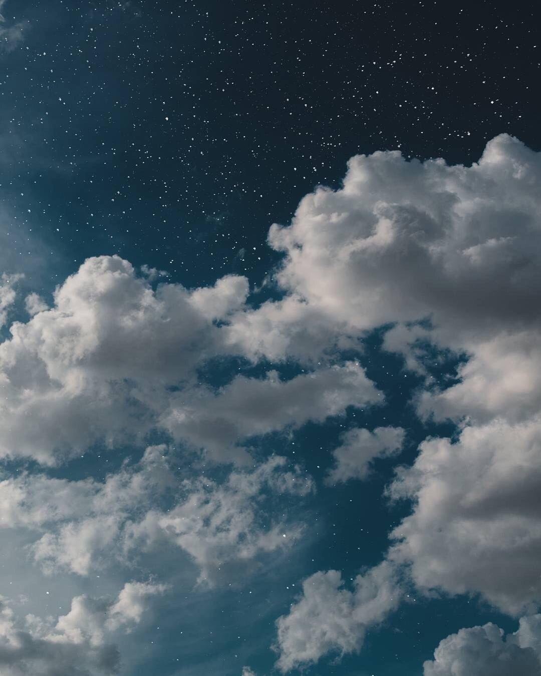 1080x1350 Grey Sky Wallpaper