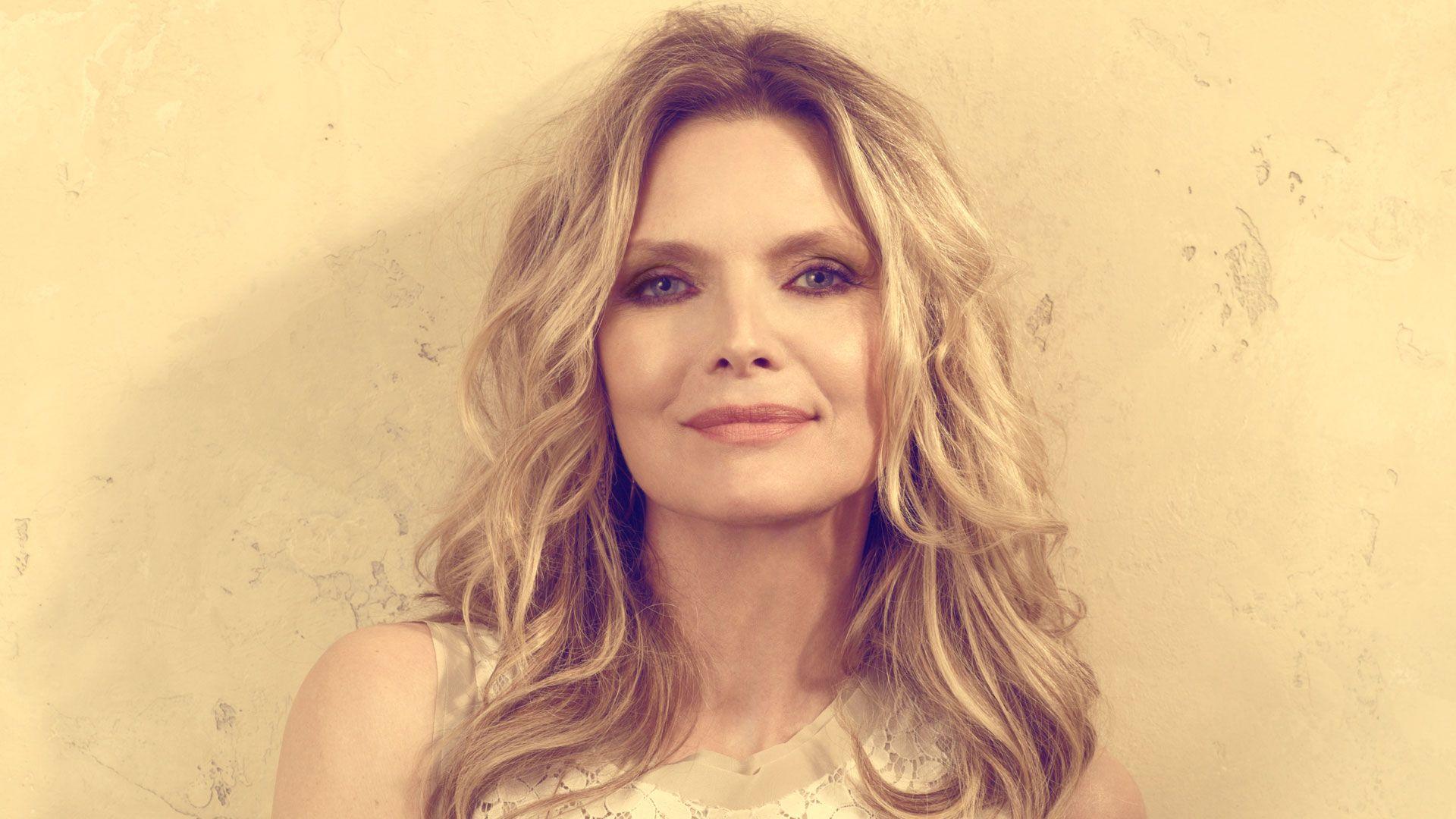 Michelle Pfeiffer Wallpapers - Top Free Michelle Pfeiffer Backgrounds