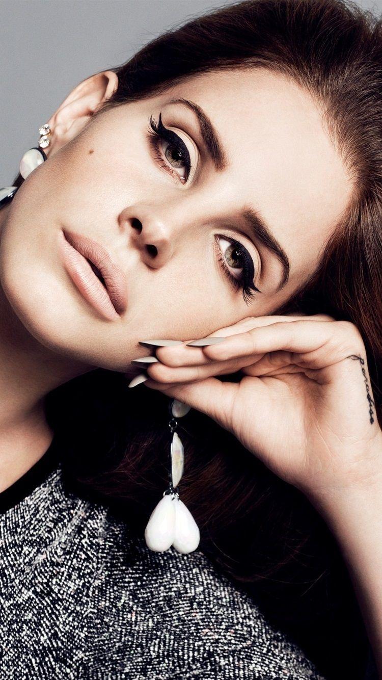 750x1334 Lana Del Rey Wallpaper