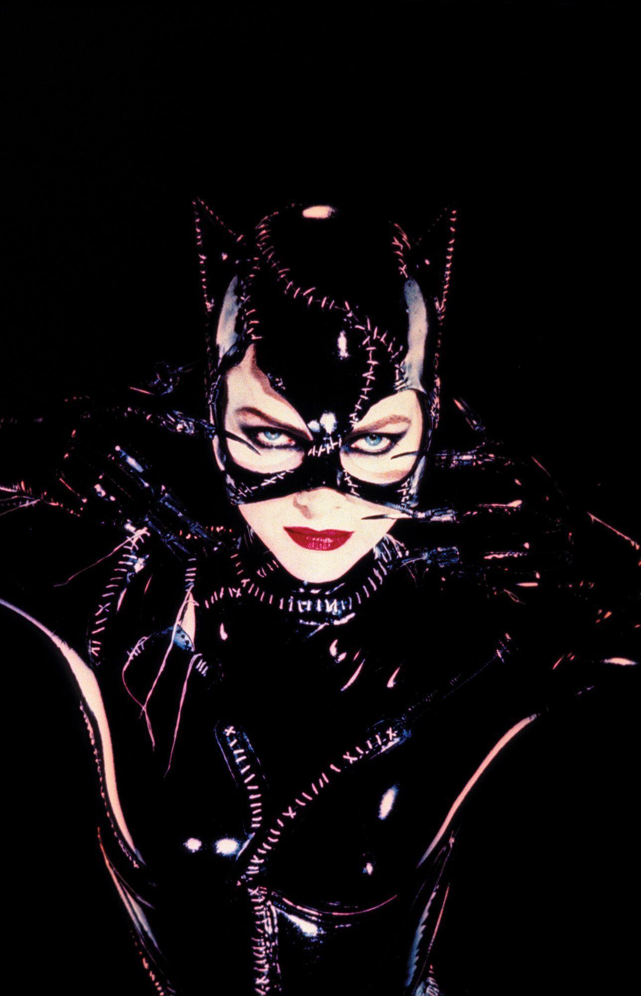 1288x2000 Catwoman Wallpaper HD. Michelle pfeiffer, Catwoman