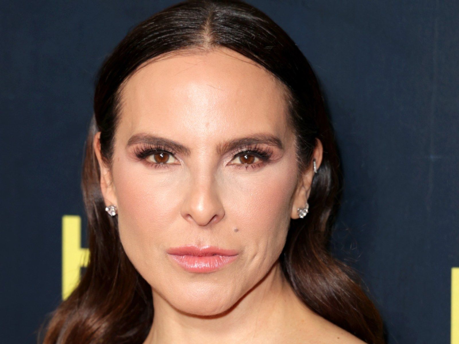 1600x1200 A Decade After Meeting El Chapo, Kate Del Castillo Remembers Her Infamous Meeting With El Chapo: It Feels Like It Was Yesterday