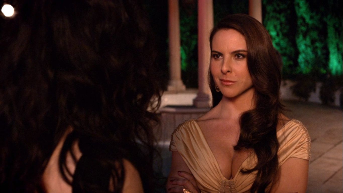 1366x768 Weeds (TV Series 2005–2012) del Castillo as Pilar Zuazo