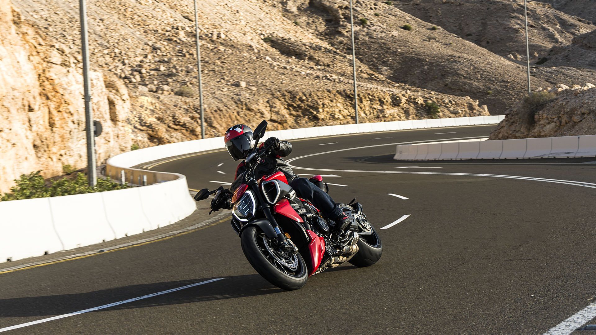 1920x1080 A Closer Look At The Ducati Diavel V4