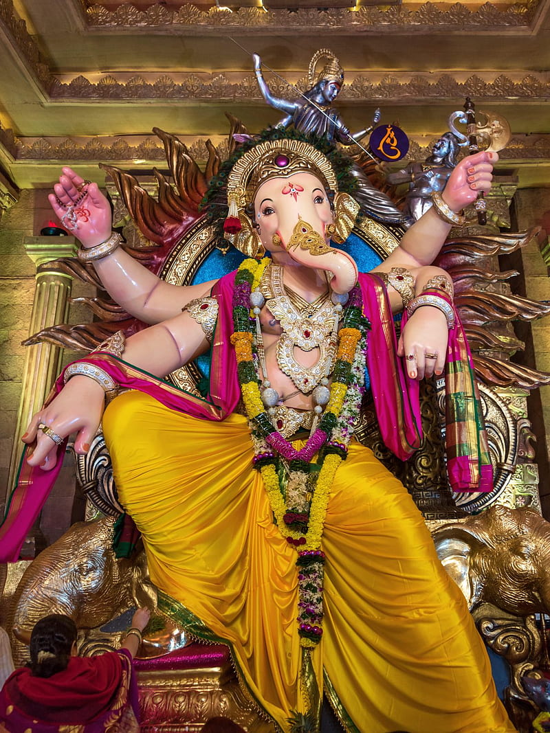800x1067 Ganesh Chaturthi 2022: Mumbai's most famous Sarvajanik Ganeshotsav mandals. CondÃ© Nast Traveller India, HD phone wallpaper