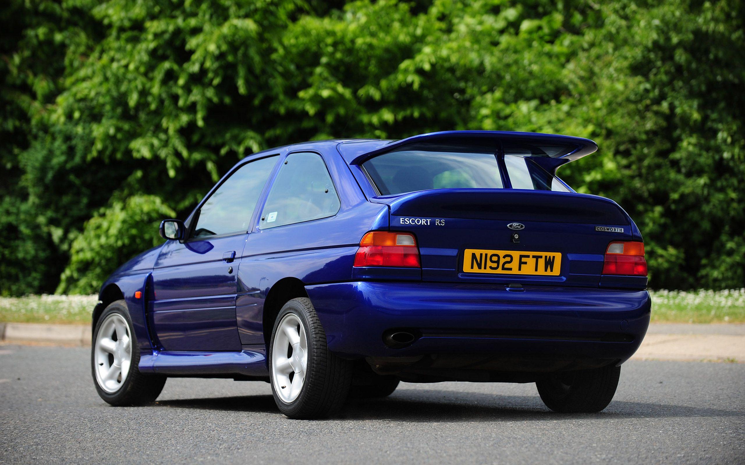 Ford Escort Wallpapers - Top Free Ford Escort Backgrounds - WallpaperAccess