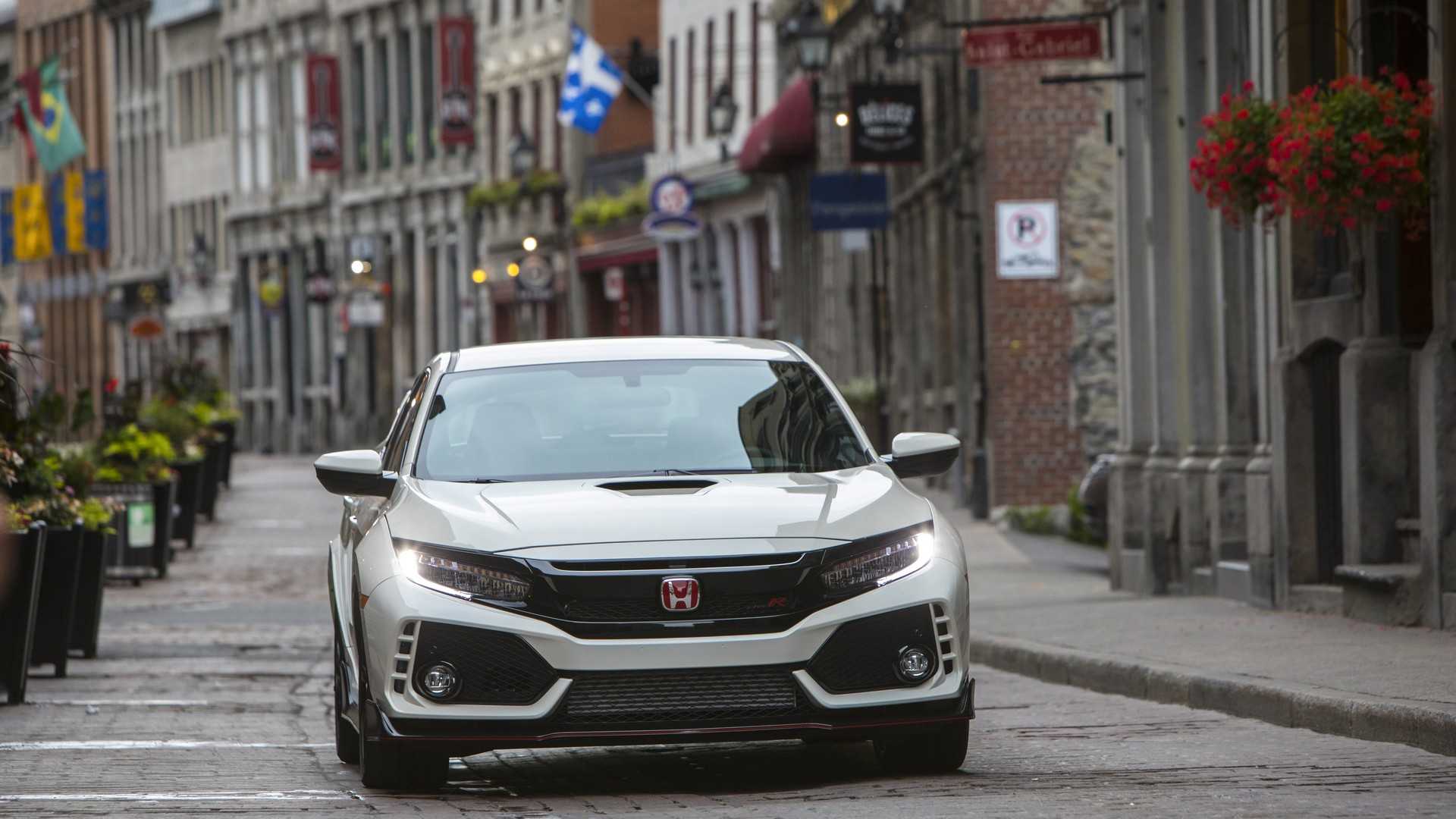 1920x1080 Honda Civic Type R (Color: White Orchid Pearl) Front