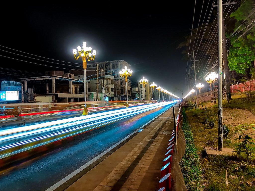 1024x768 Beautiful Rajshahi. Talaimari Road