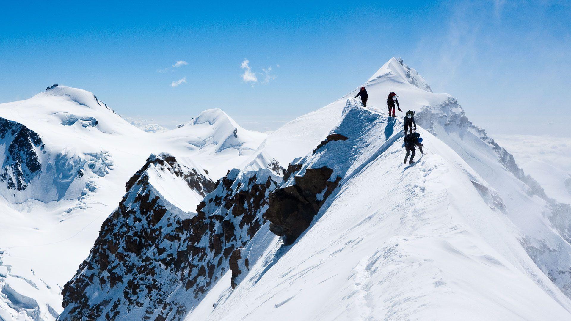 1920x1080 Mountaineering Wallpaper