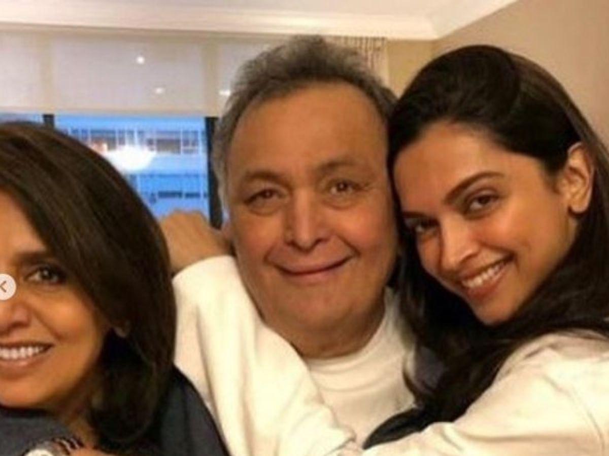 1200x900 Deepika Padukone Poses With Ex Boyfriend Ranbir Kapoor's Parents