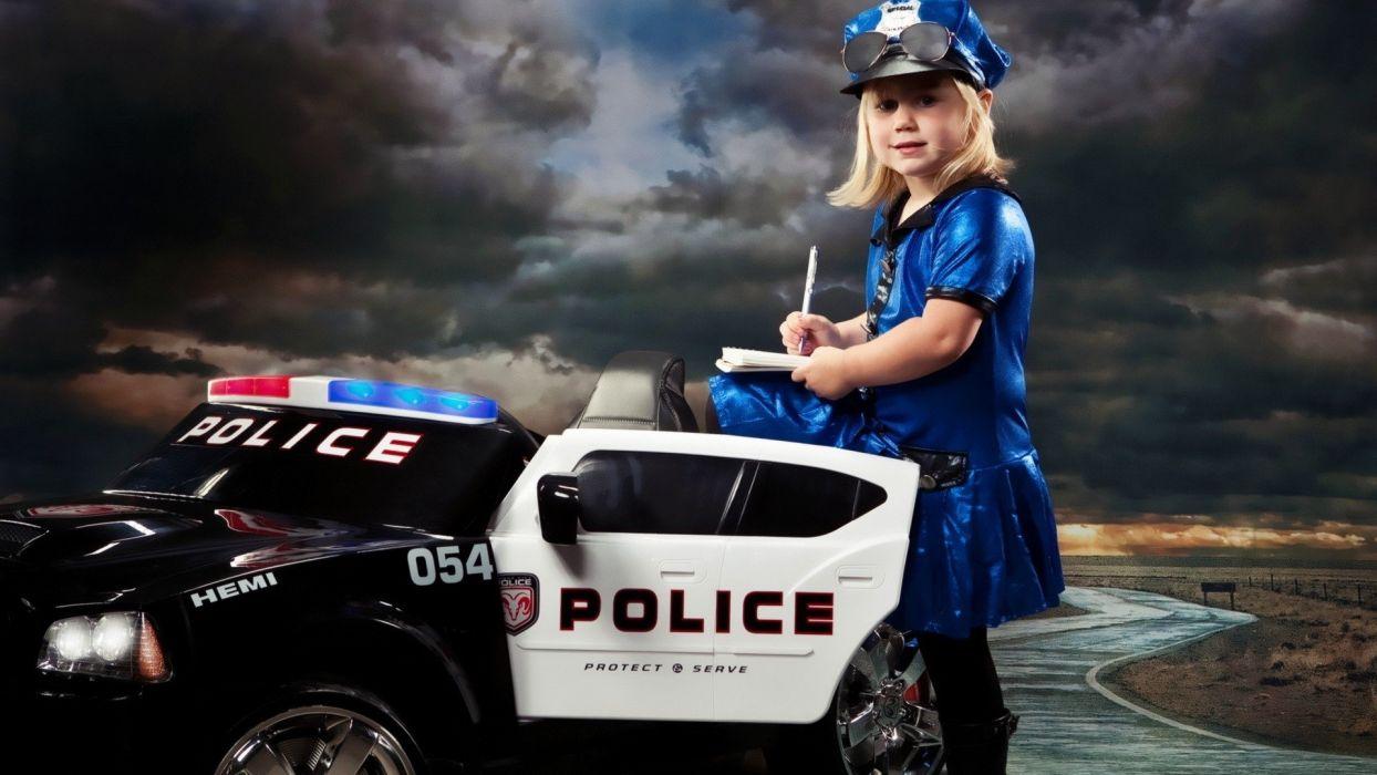 1244x700 Women police funny police cars wallpaperx1080