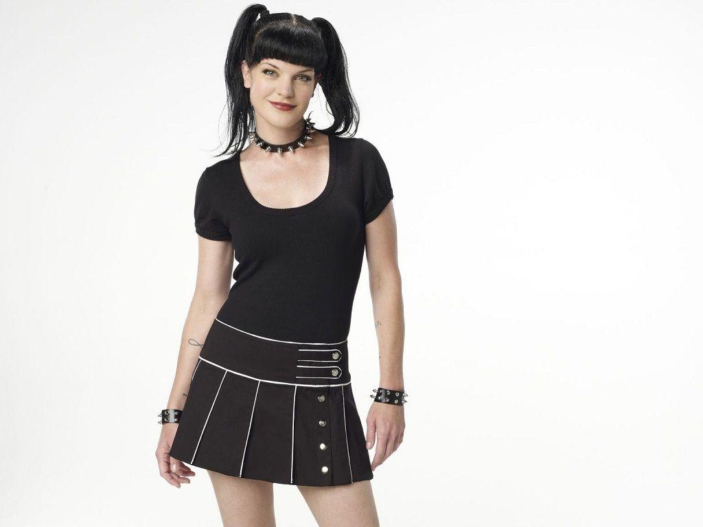 1024x768 Abby Sciuto Wallpaper Abby Sciuto 25956623 1024
