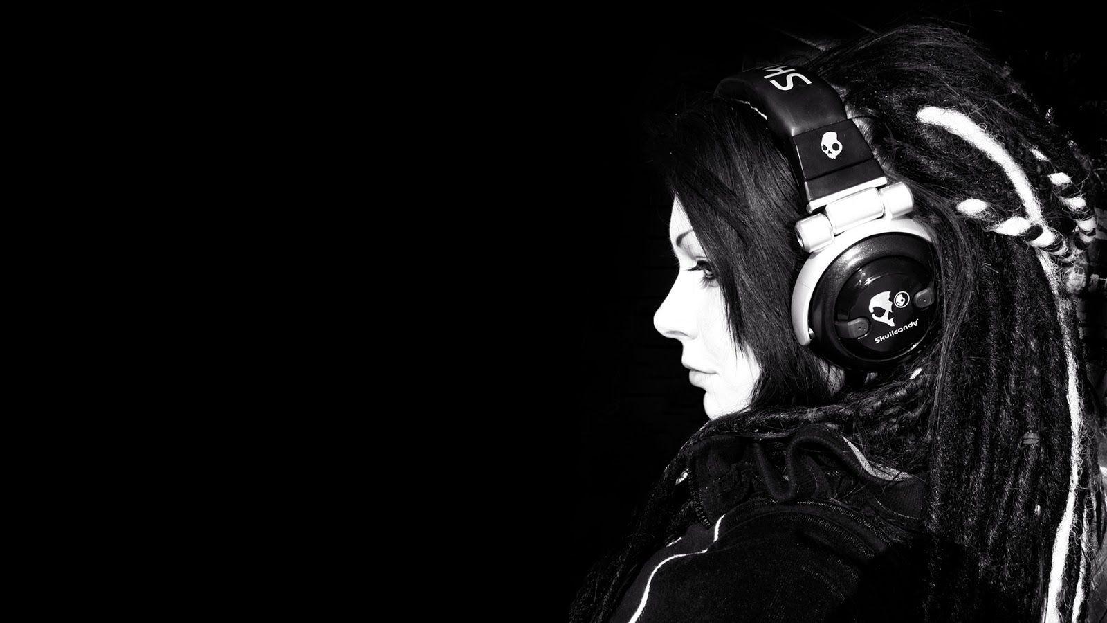 1600x900 hd black wallpaper