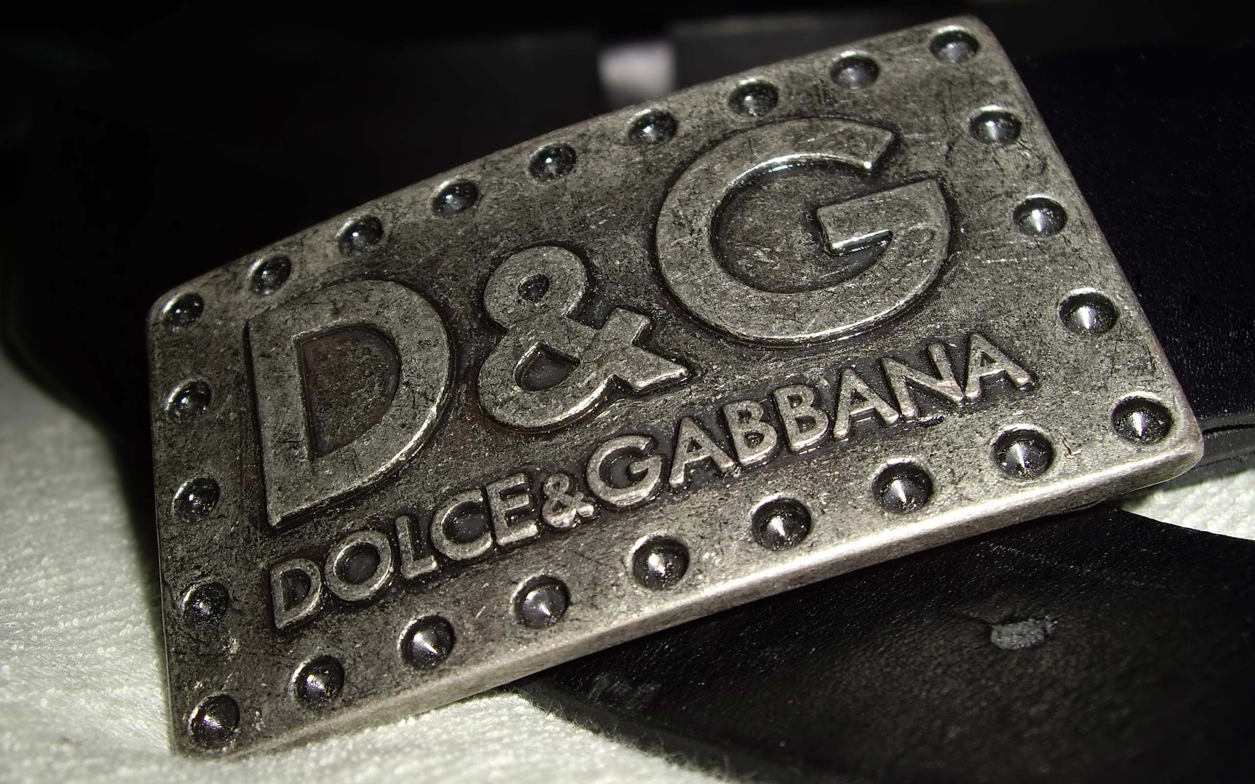 2560x1600 Free download PC Brands Dolce and Gabbana Italian luxury brand