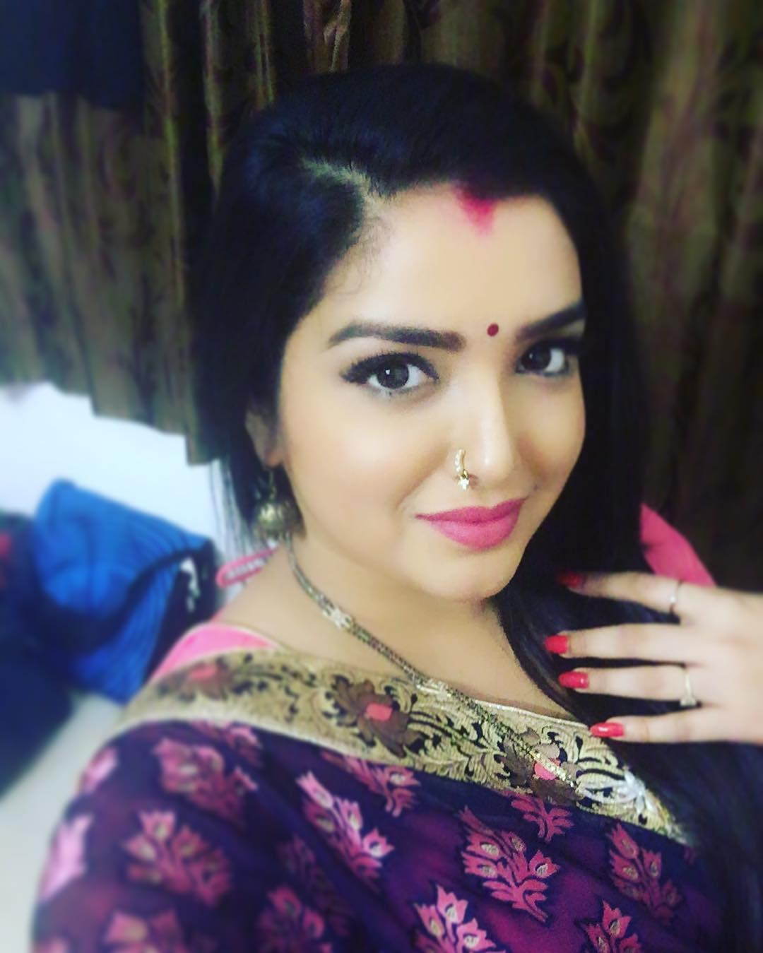 1080x1349 Amrapali Dubey Wallpaper