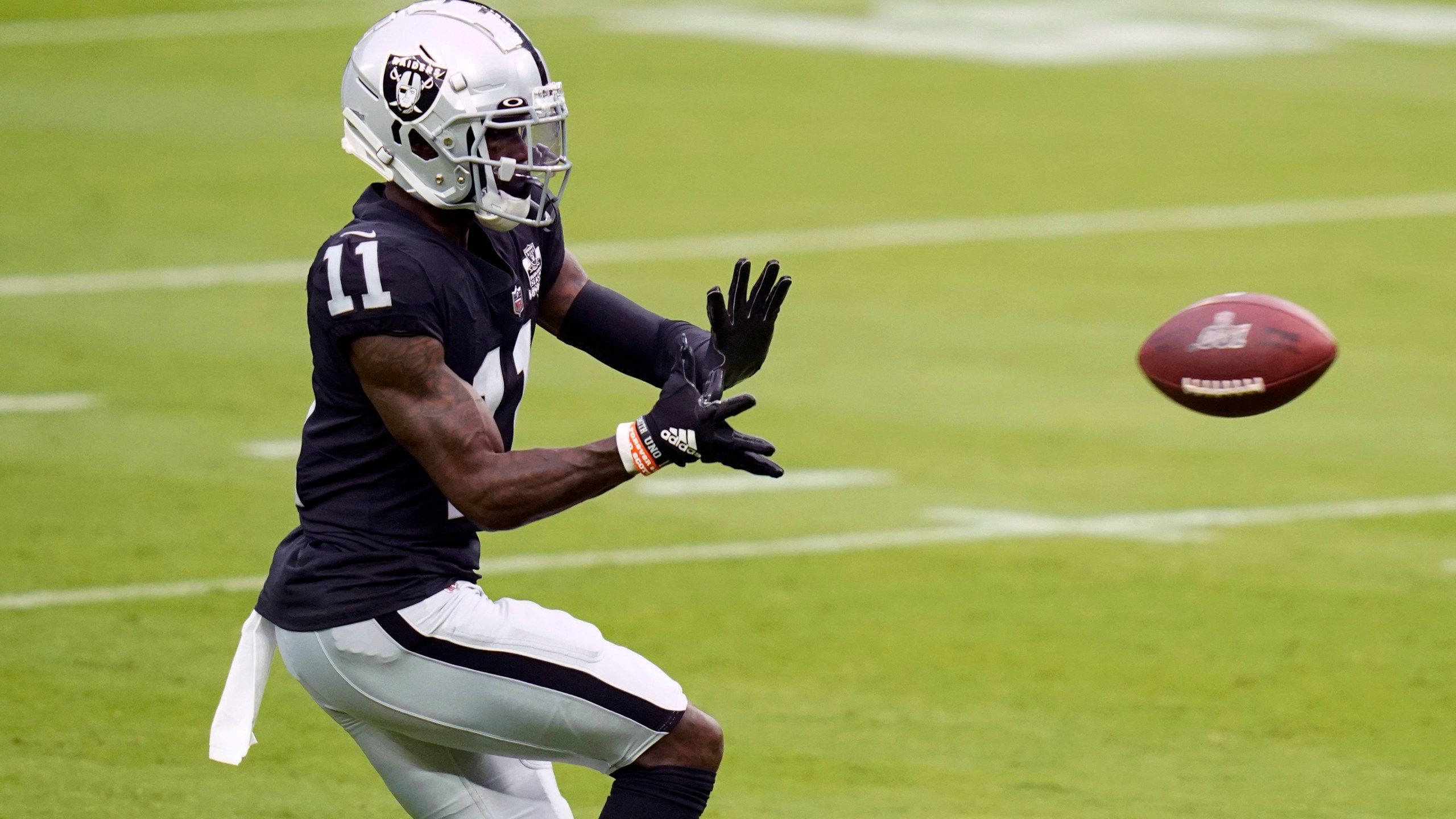 2560x1440 Raiders counting on two rookie receivers in opener