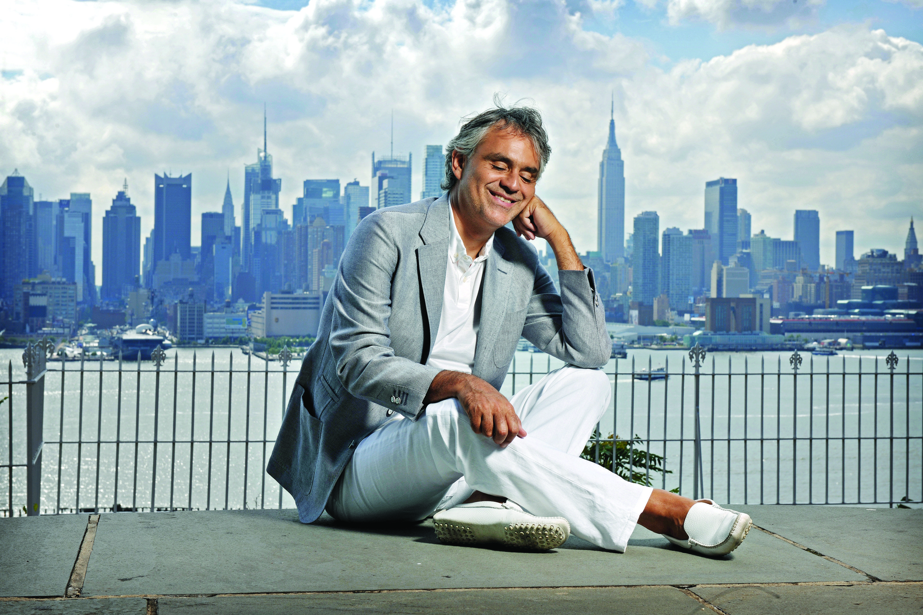 3000x2000 Andrea Bocelli