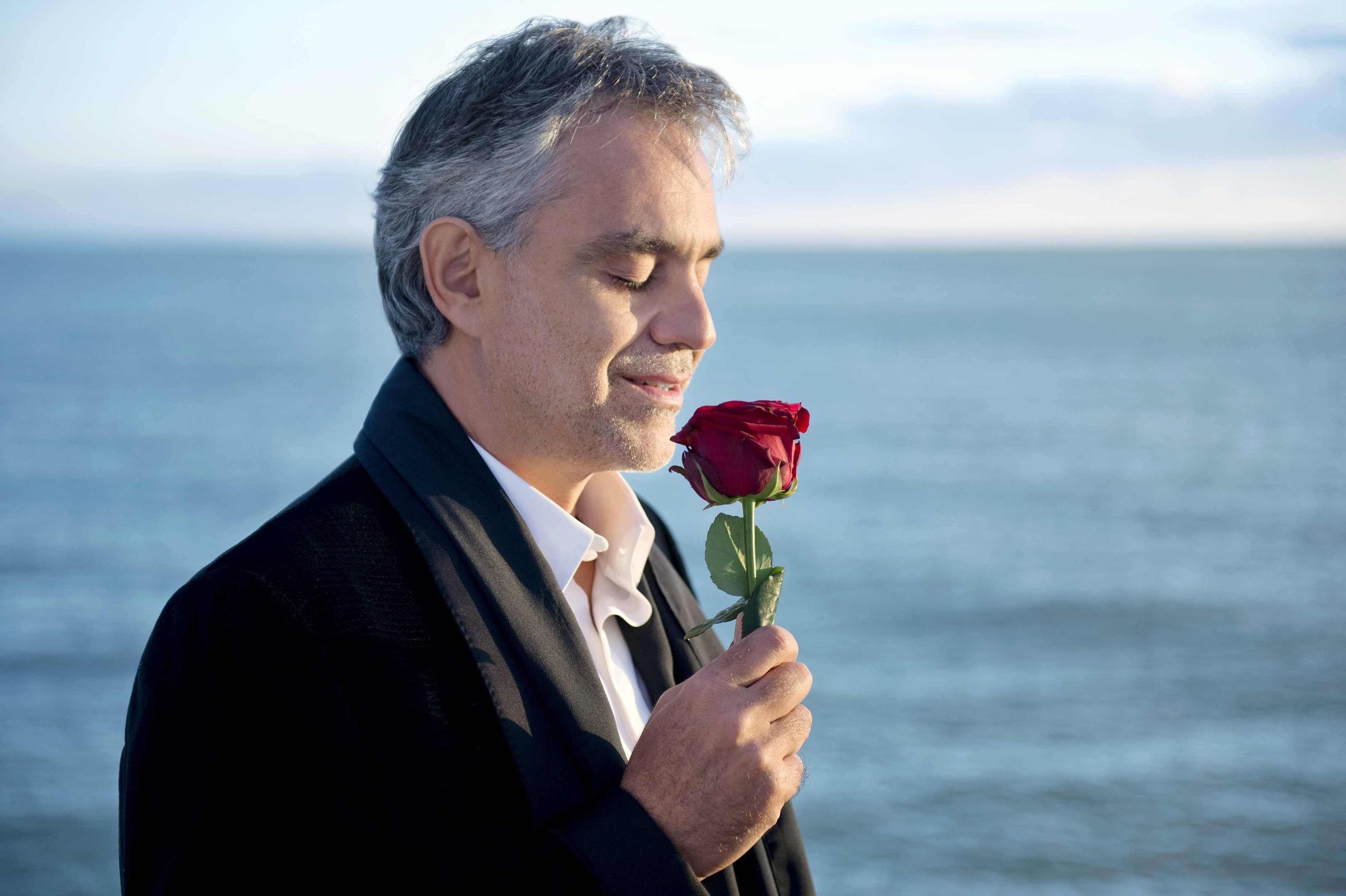 3200x2130 Andrea Bocelli Wallpaper