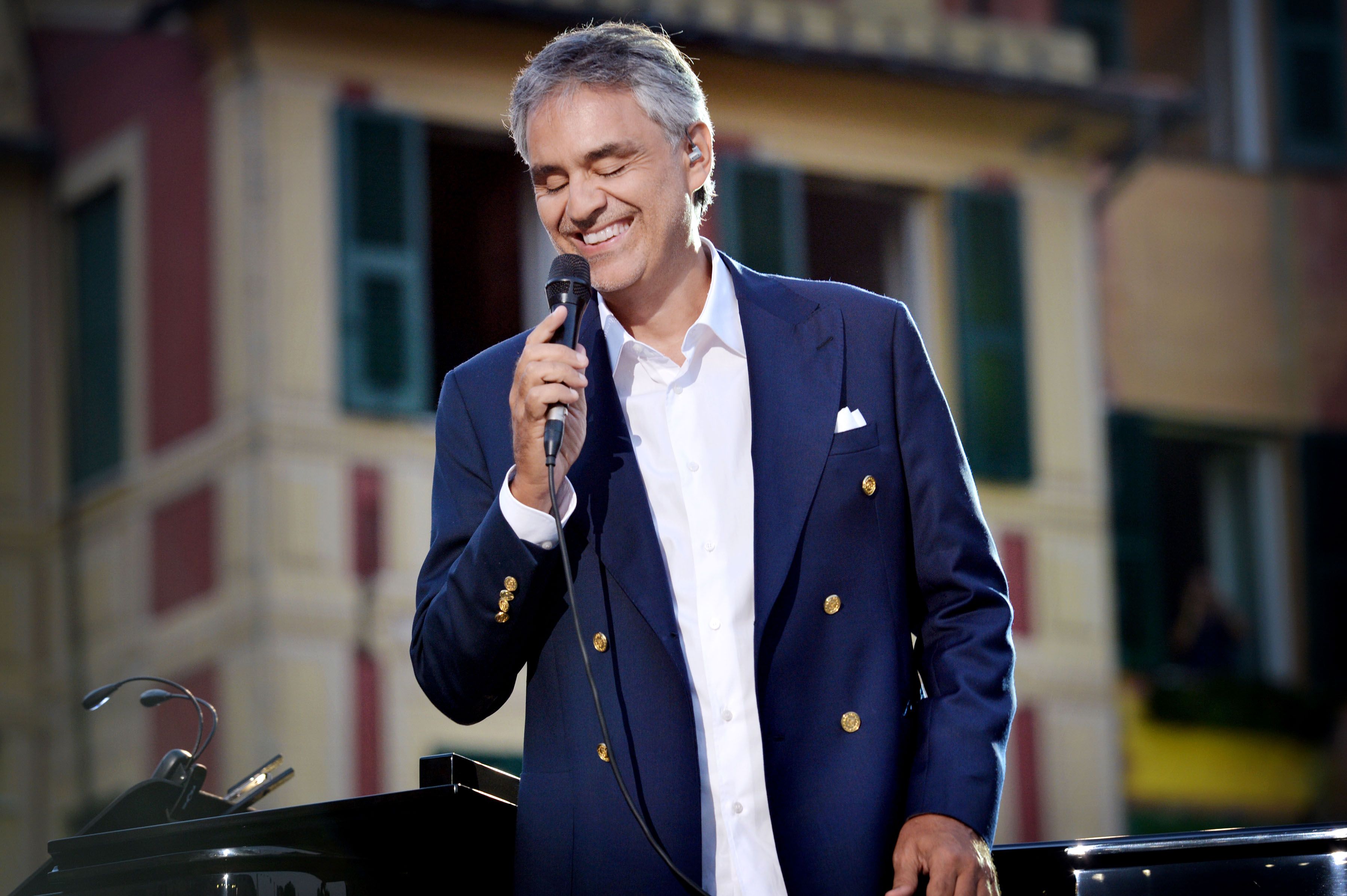 3600x2396 Andrea Bocelli Phone Wallpaper: Free 4K & HD Downloads