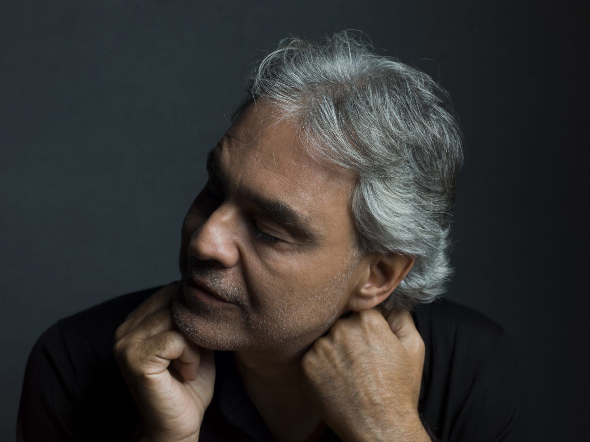 2048x1535 Andrea Bocelli Wallpaper