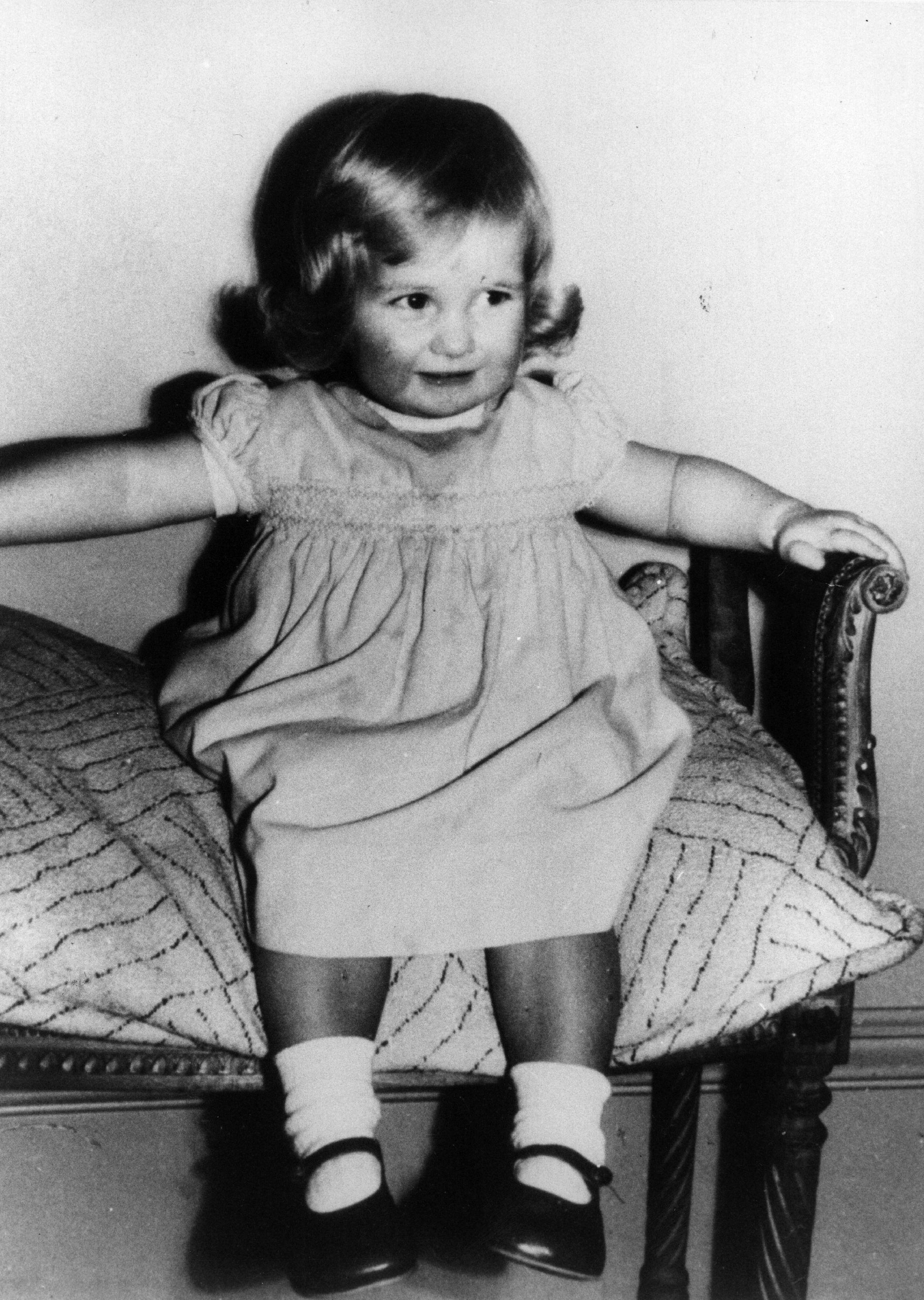 2120x2982 Princess Diana Photo of Princess Diana's Life to