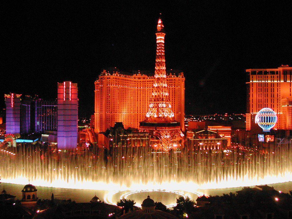1024x768 Bellagio Dancing Fountains Wallpaper