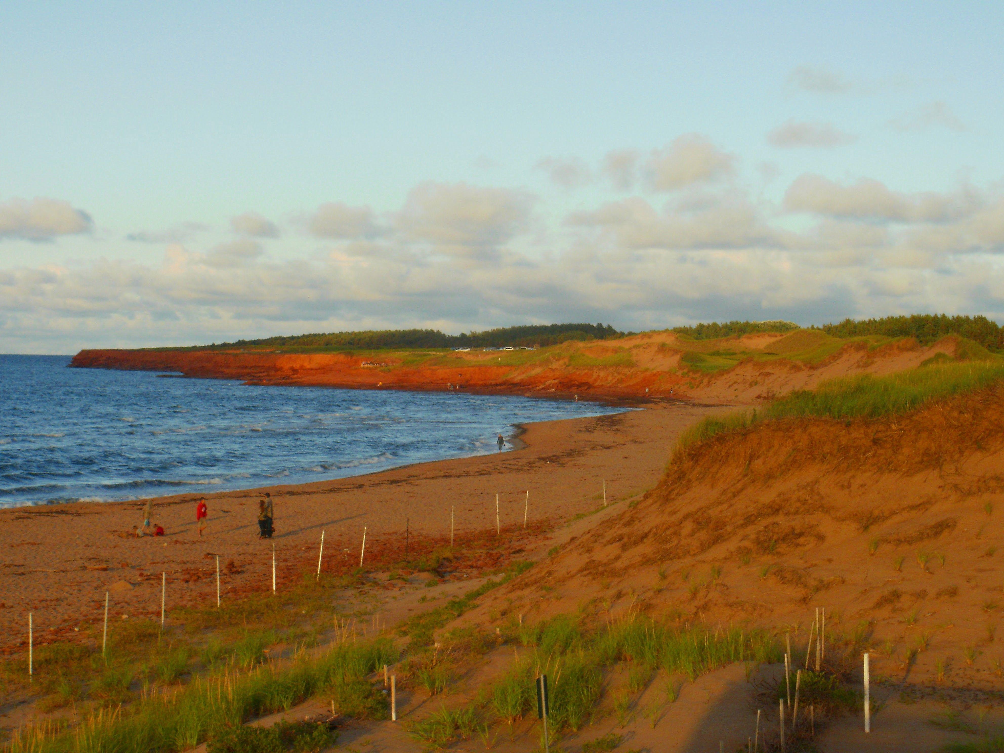 3968x2976 Pack Up Your Bosom Friends and Take an 'Anne of Green Gables' Road
