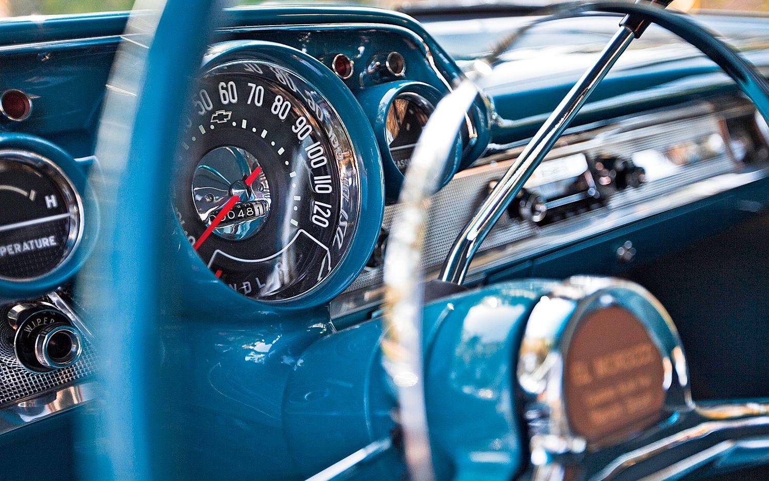 1500x938 Chevrolet El Morocco steering wheel wallpaper