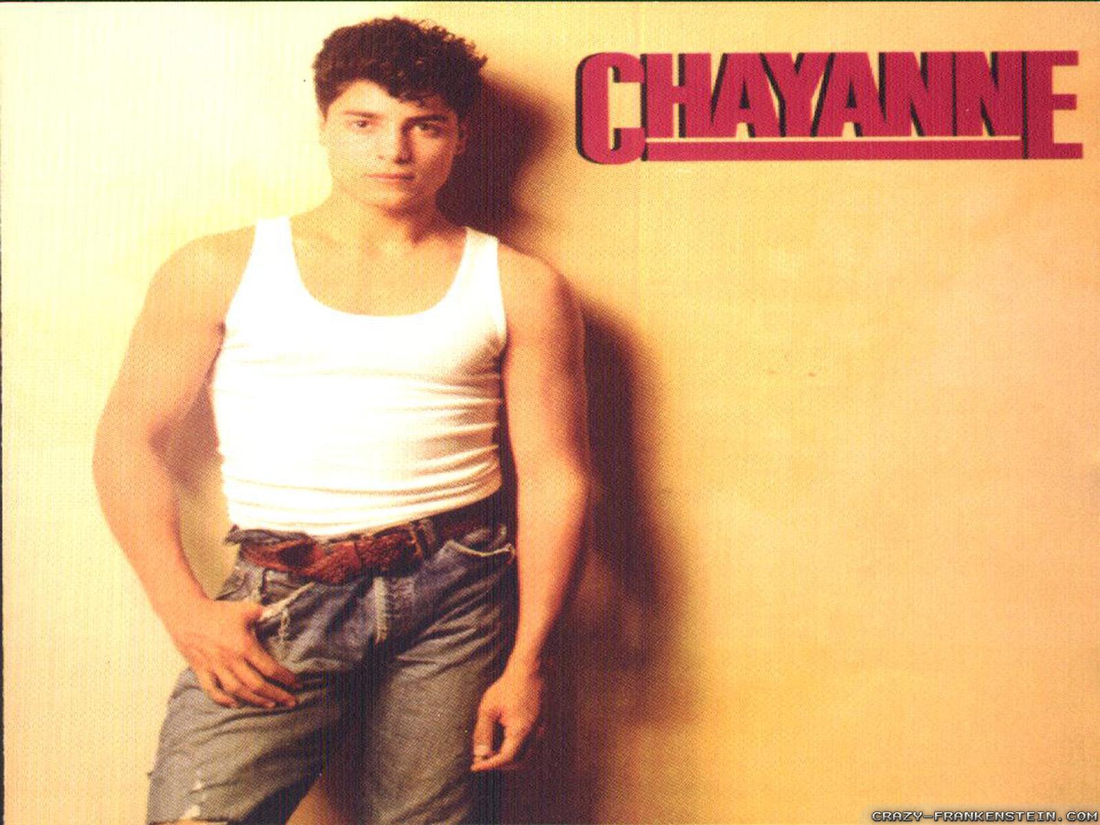 1600x1200 Chayanne Wallpaper