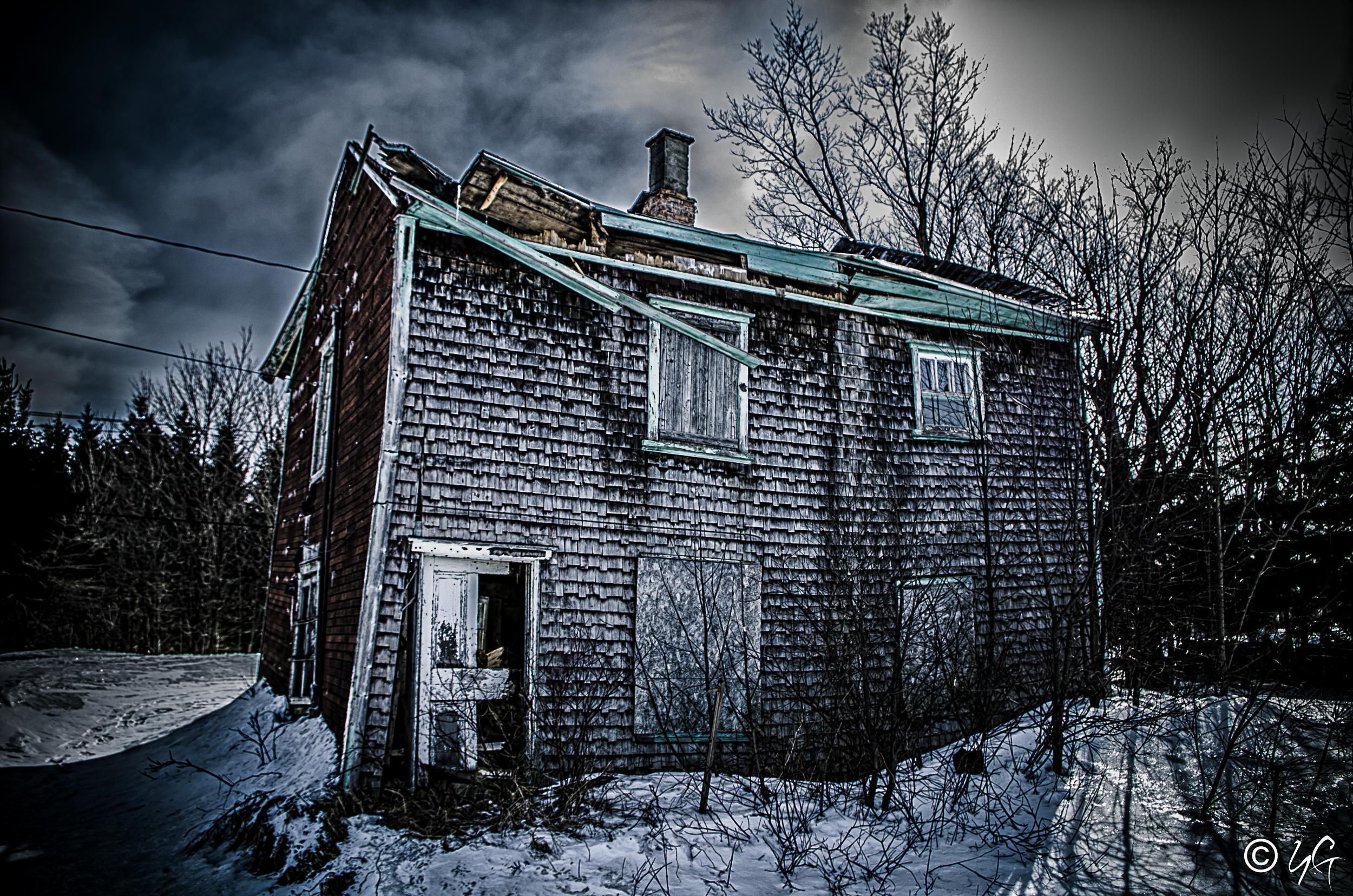 2500x1656 creativity urbex wallpaper 4K for Android