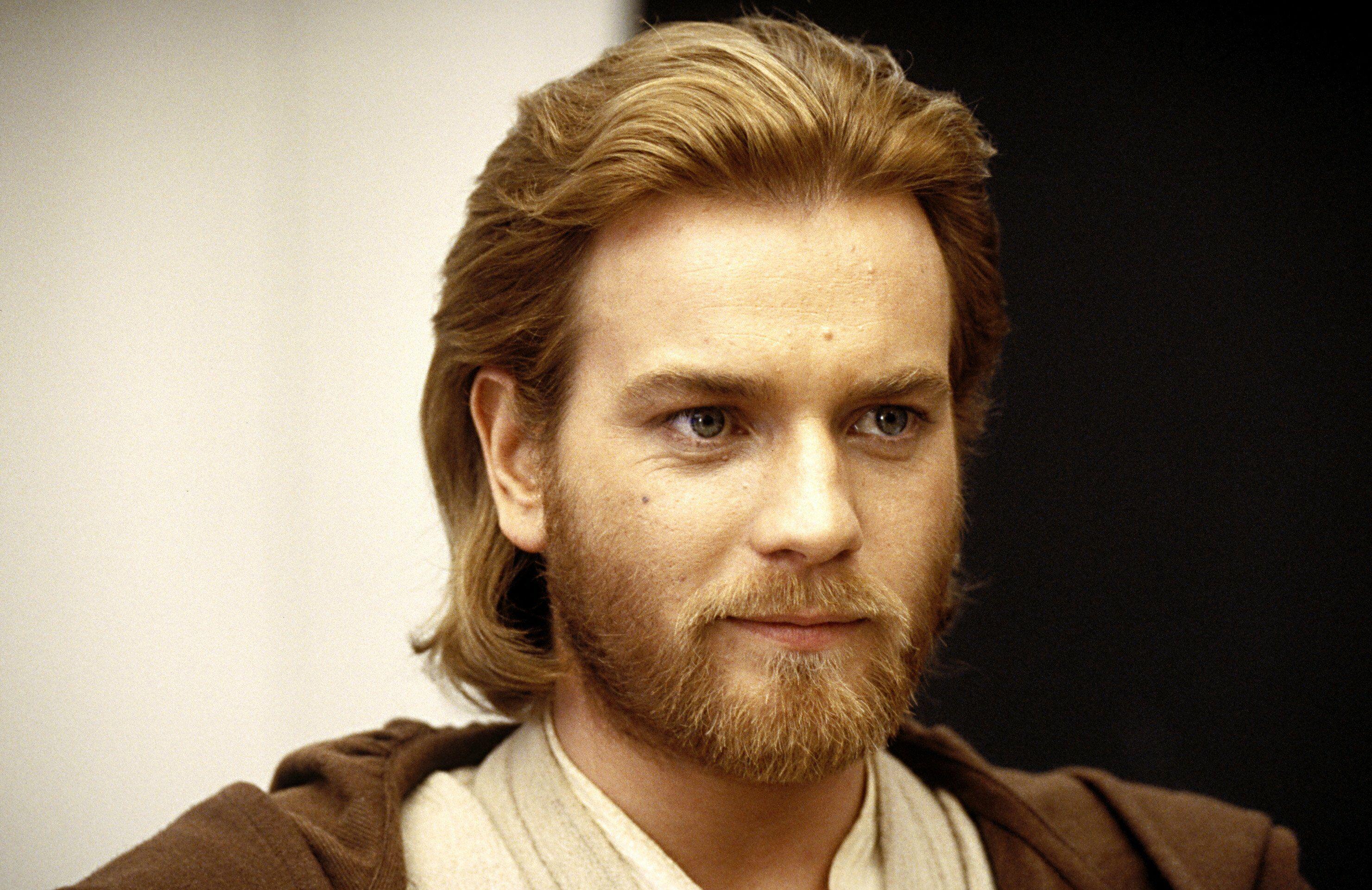 2961x1921 HD Ewan McGregor Wallpaper