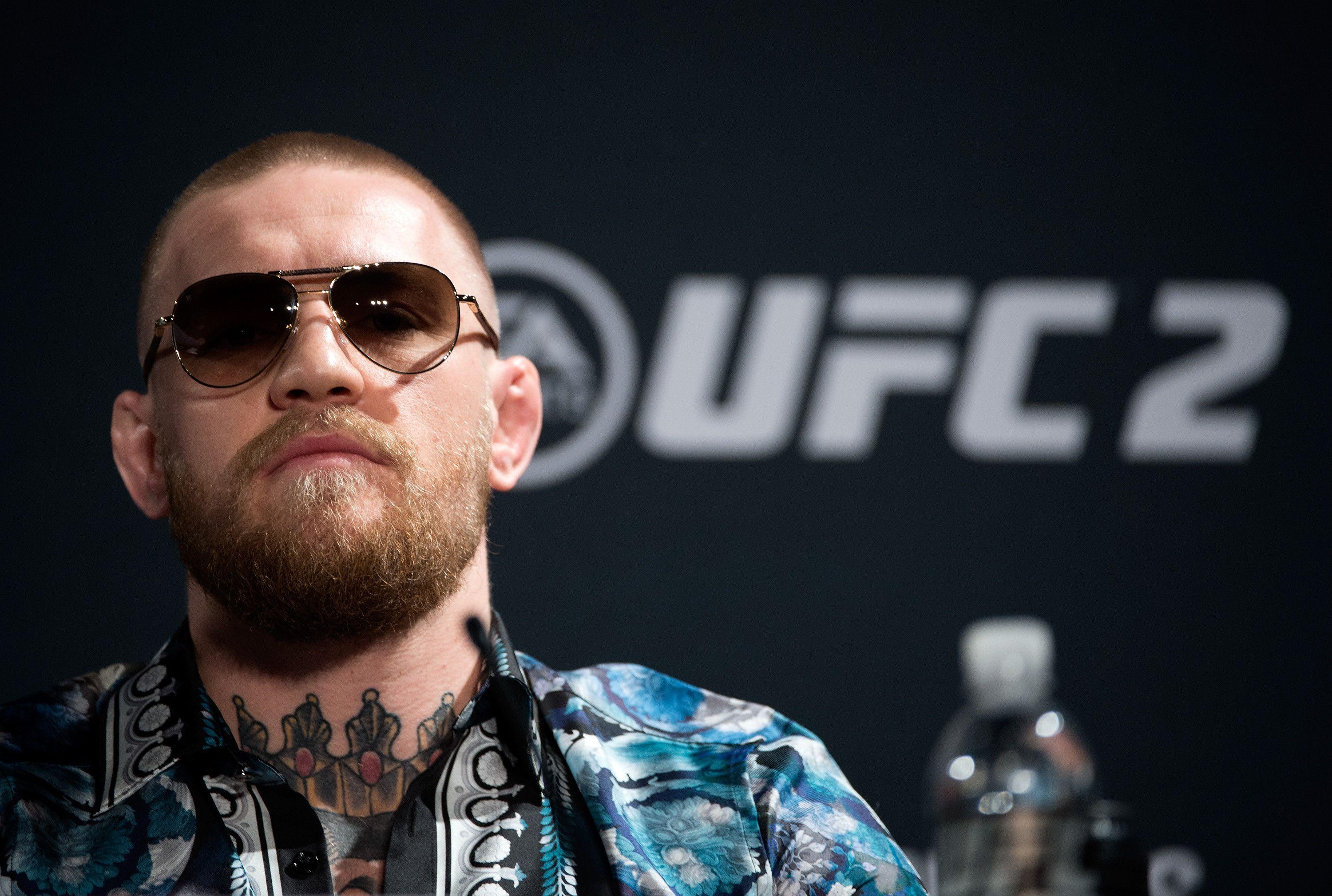 3000x2019 McGregor Wallpaper