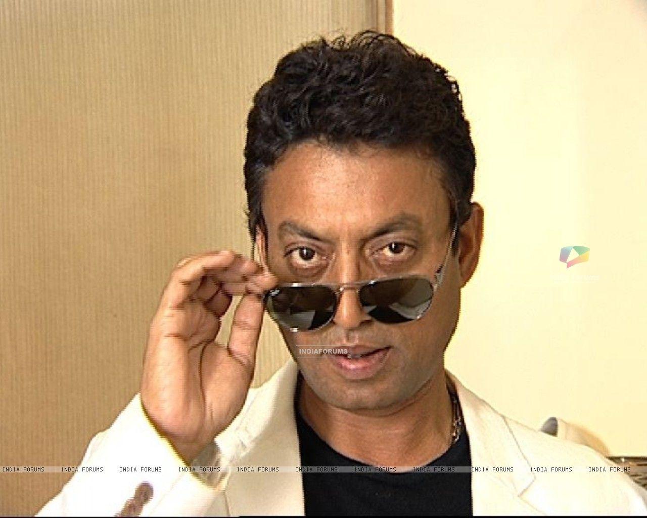 1280x1024 A Still Image Of Irfan Khan Size Curl