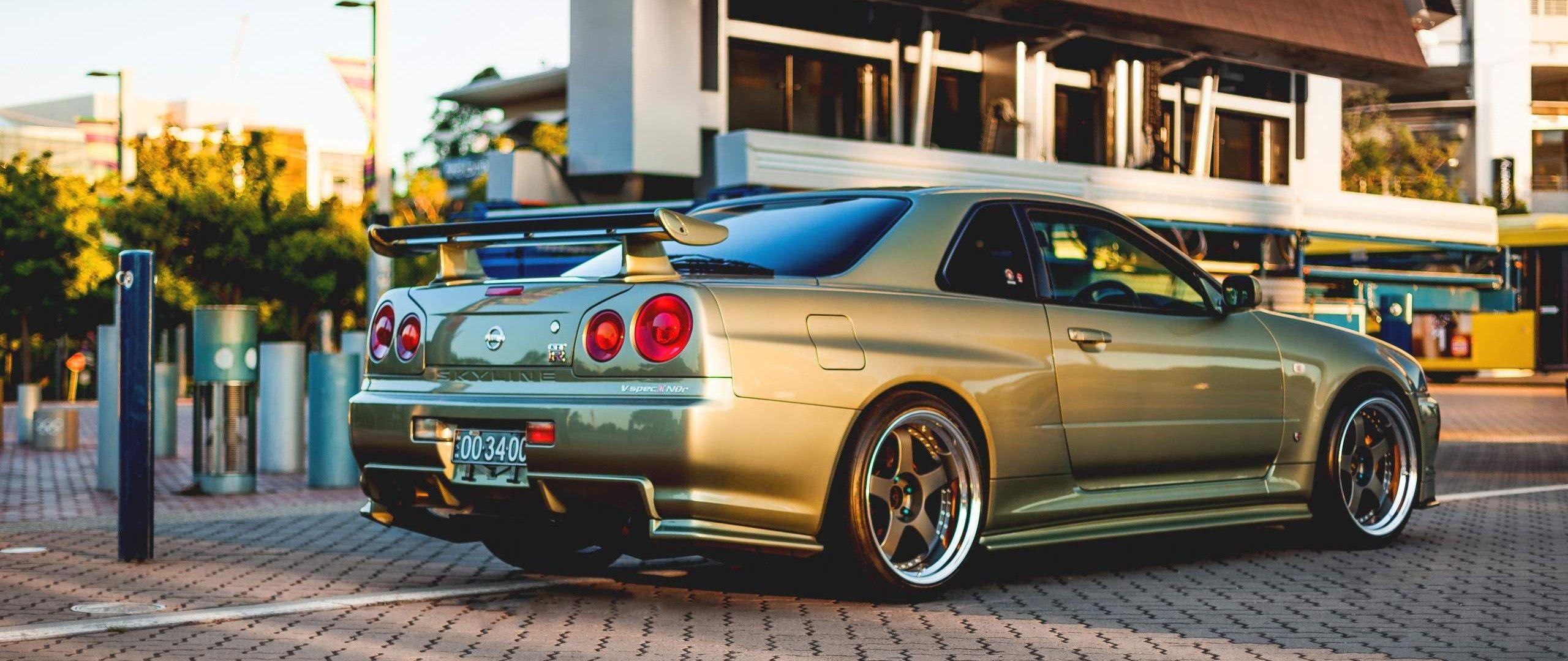 2560x1080 Skyline Car Wallpaper