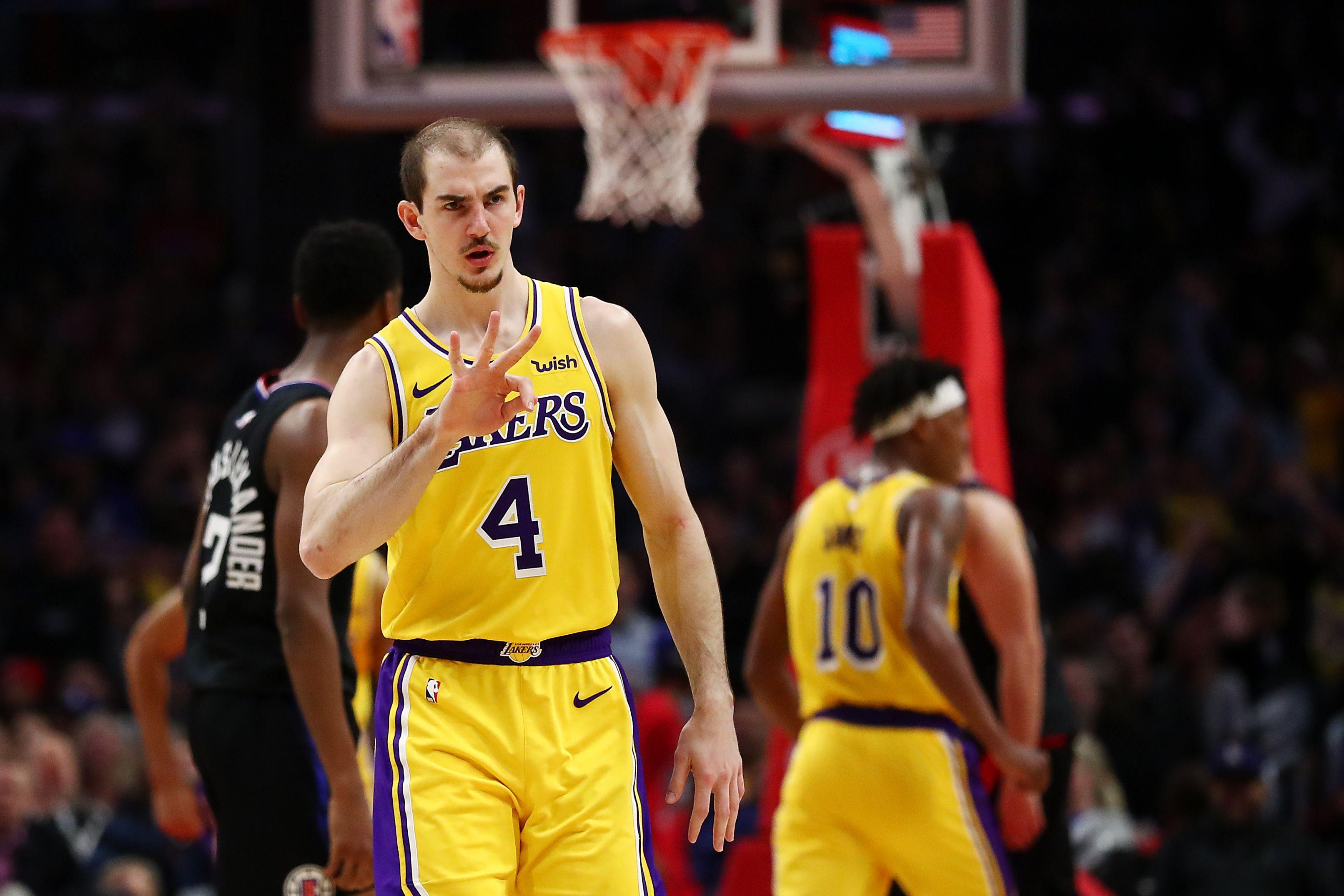 3224x2150 Alex Caruso, Lakers Surprise Playoff Bound Clippers