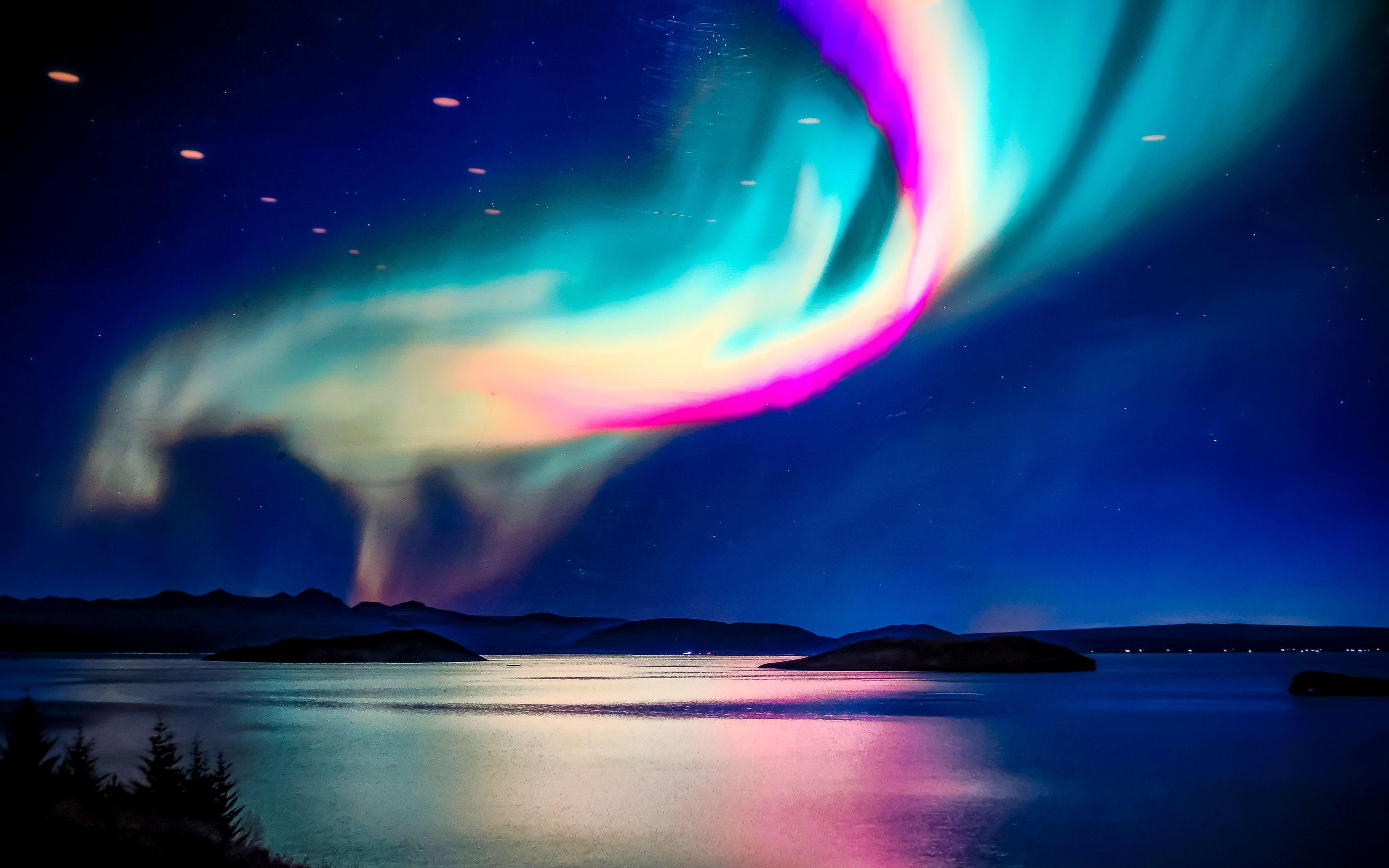 3840x2400 Download Iceland, Northern Lights, colorful wallpaper, 3840x2400