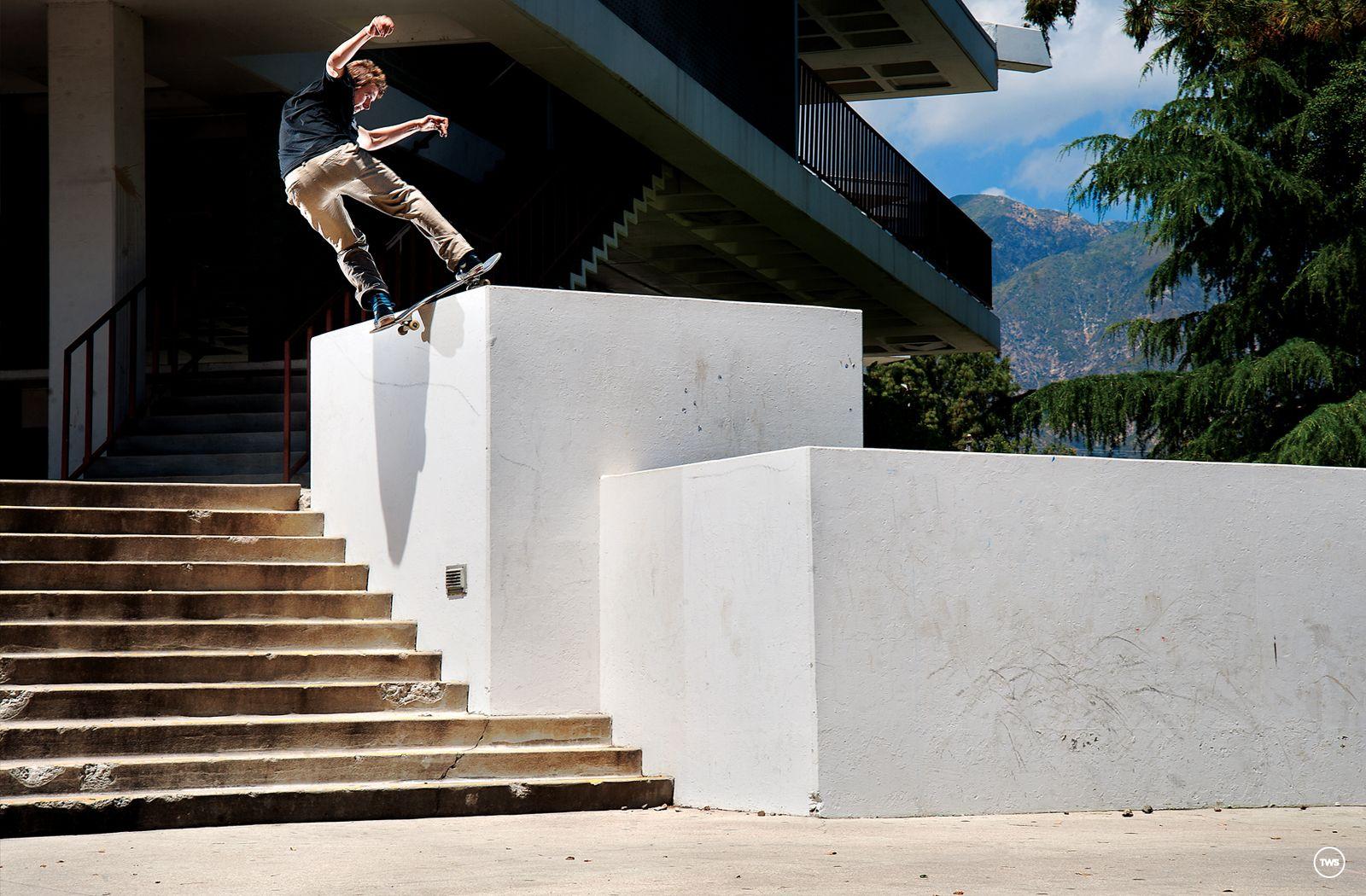 1600x1050 Nyjah Huston iPhone Wallpaper Still Life Photography