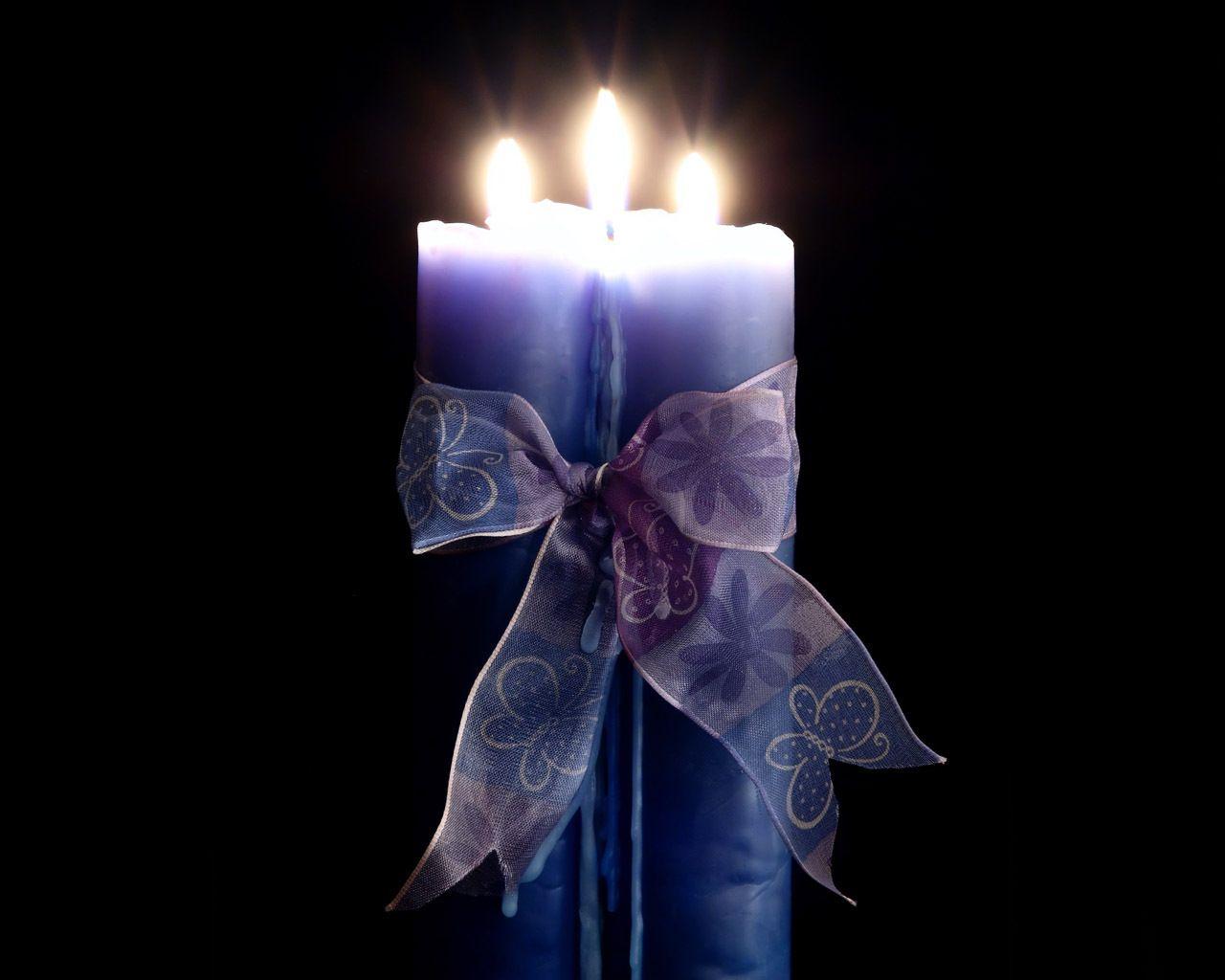 1280x1024 Blue candle wallpaper