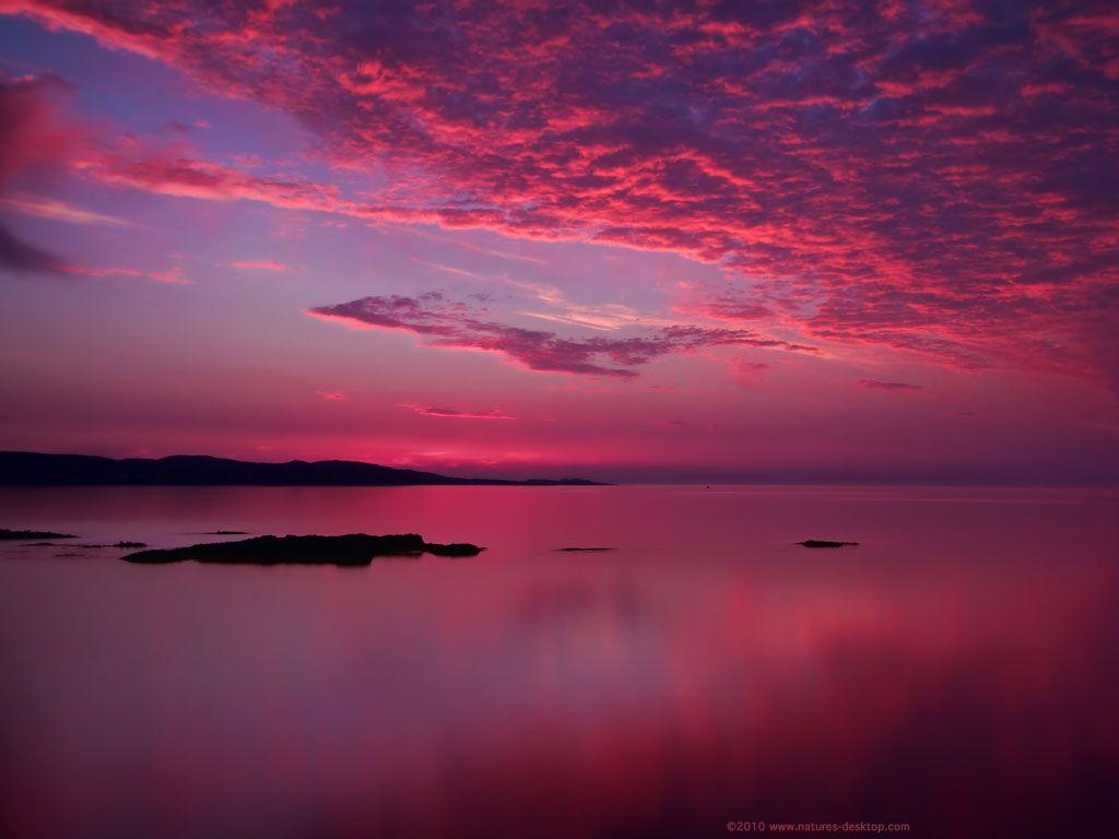 1024x768 Free download Pink Skies Over the Ocean Desktop Background