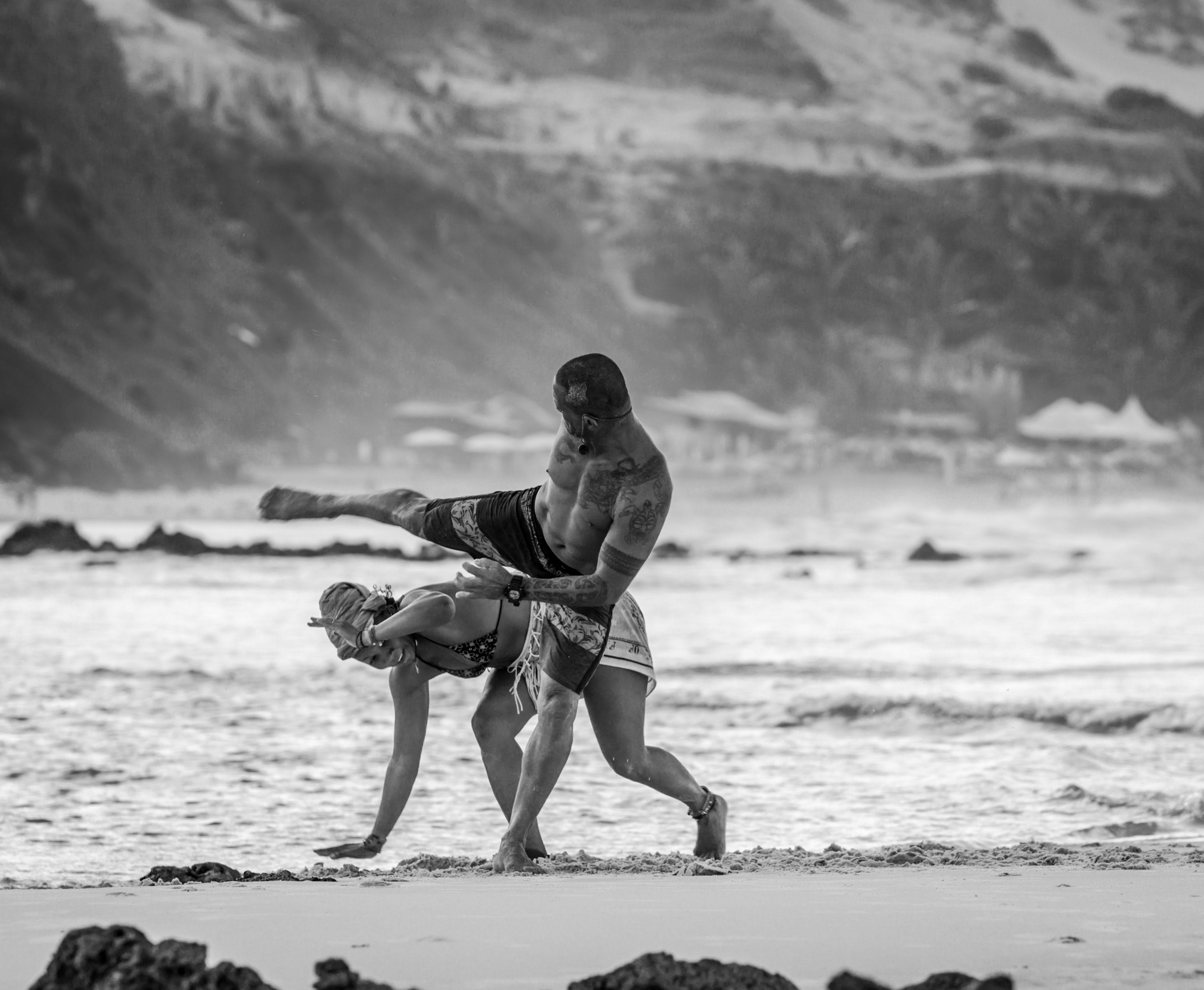 3916x3221 Free of #afro, #angola, #capoeira