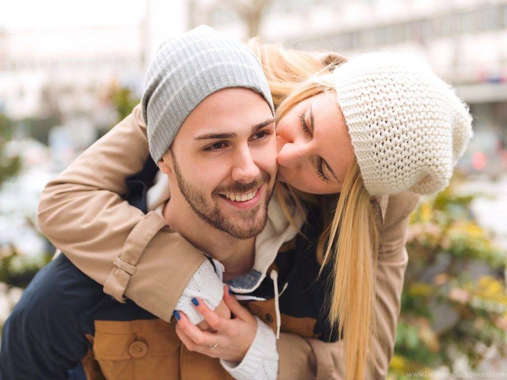 1024x768 Happy Couple Kiss And Love HD Wallpaper New HD Wallpapernew