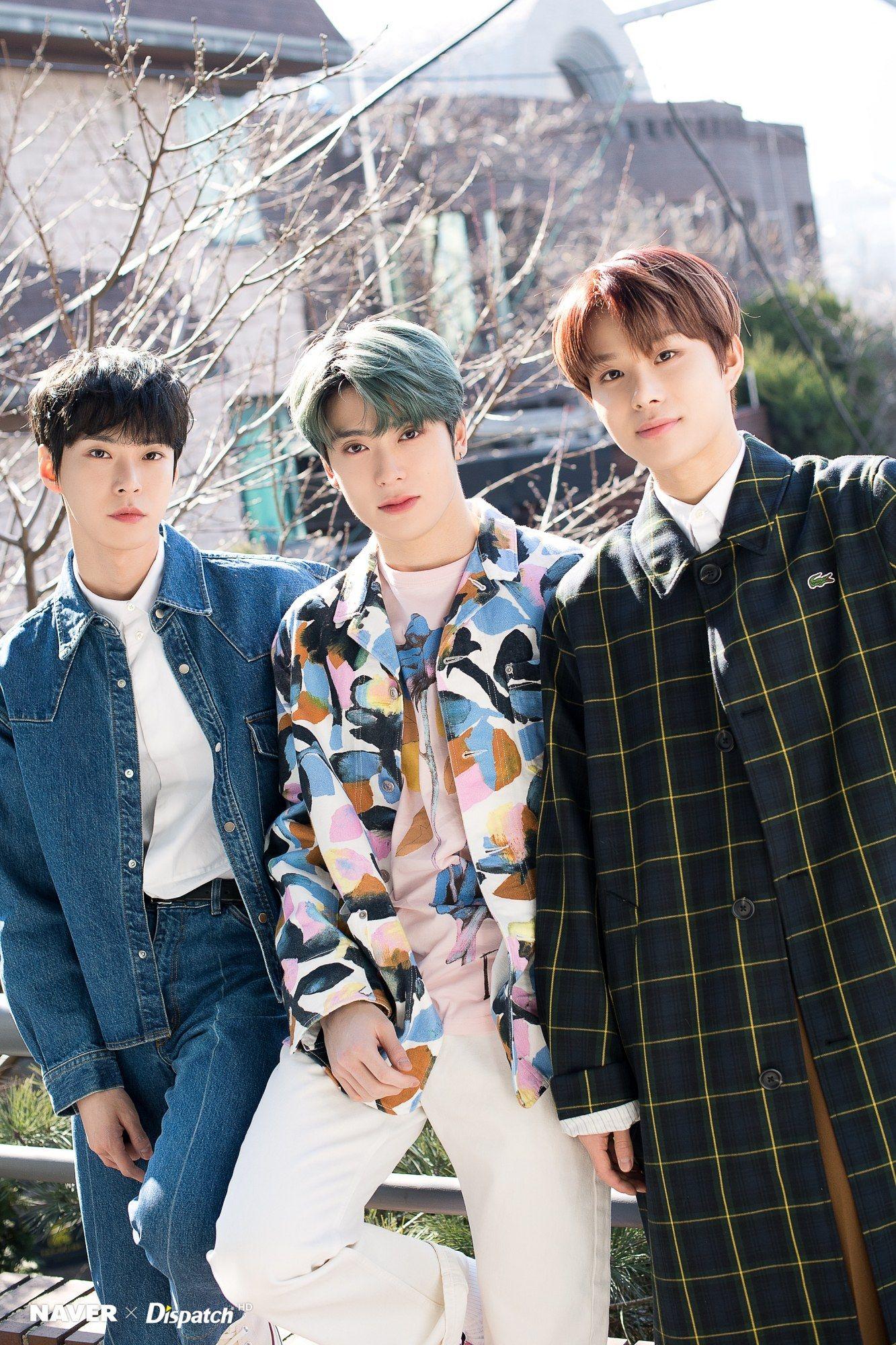 1333x2000 NCT 127 127 Shows Brotherly Love for Mark During Korea
