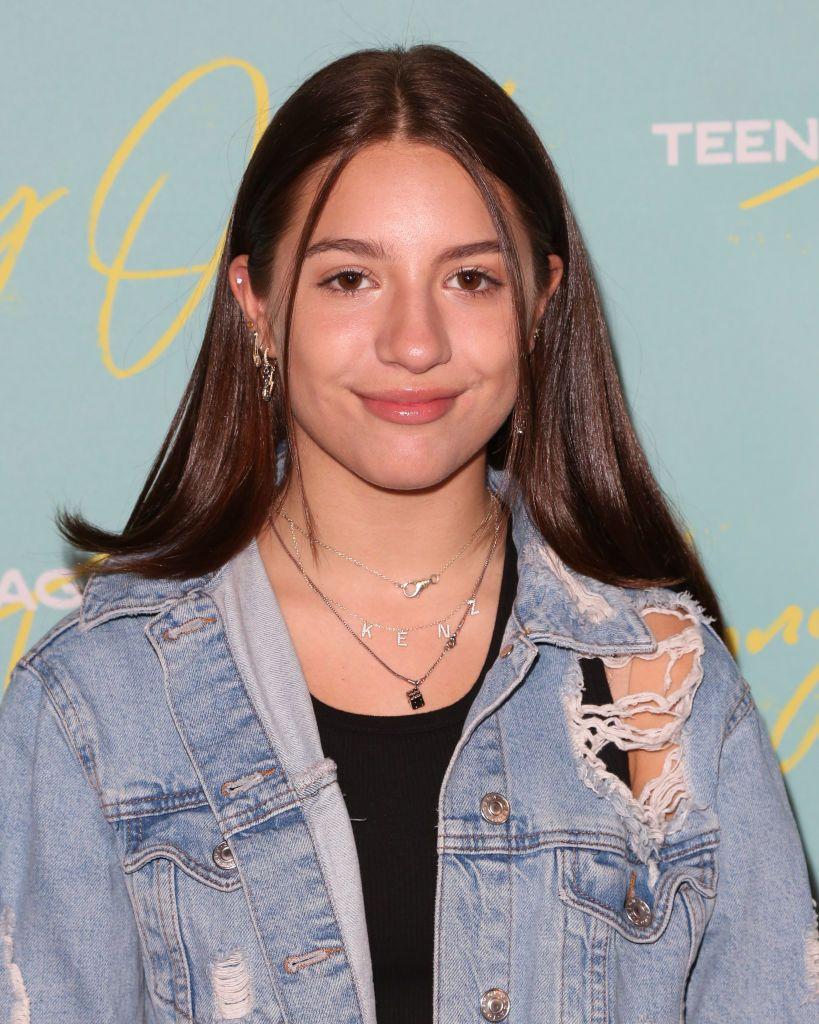 mackenzie ziegler headshot 2022